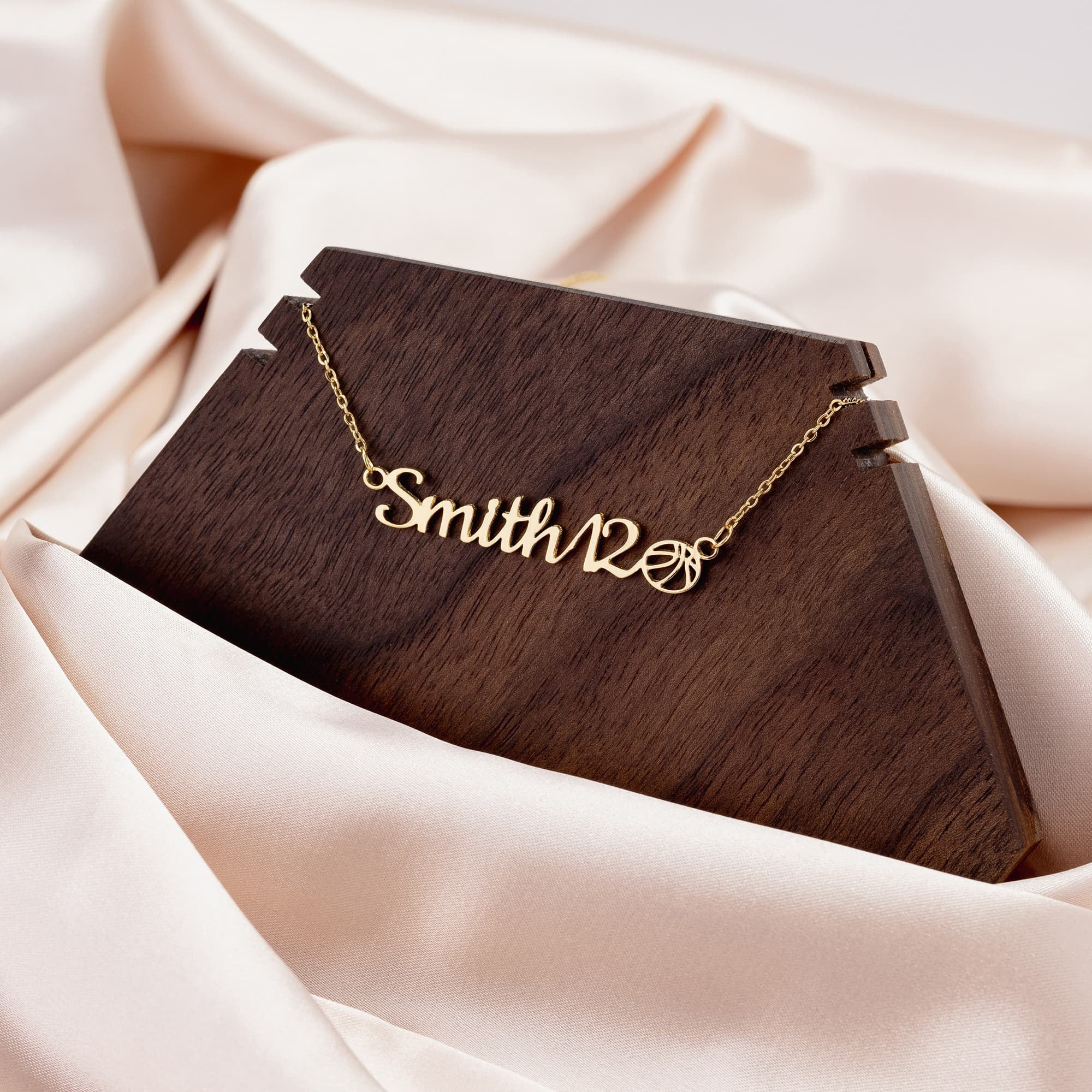 Personalized Sports Mom Necklace - Best Birthday Gift for Mom from Son - Soccer Mom Jewelry for Women - Perfect for Game Days & Special Occasions