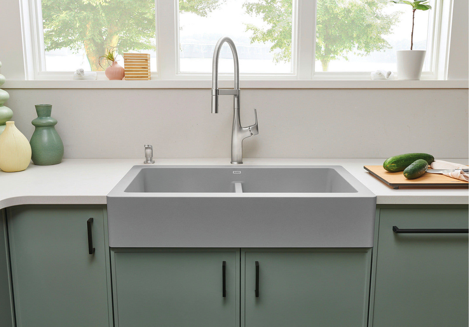Blanco Vintera 33 Equal Double Bowl Apron Front SILGRANIT Kitchen Sink - Perfect for Farmhouse & Modern Kitchen Designs