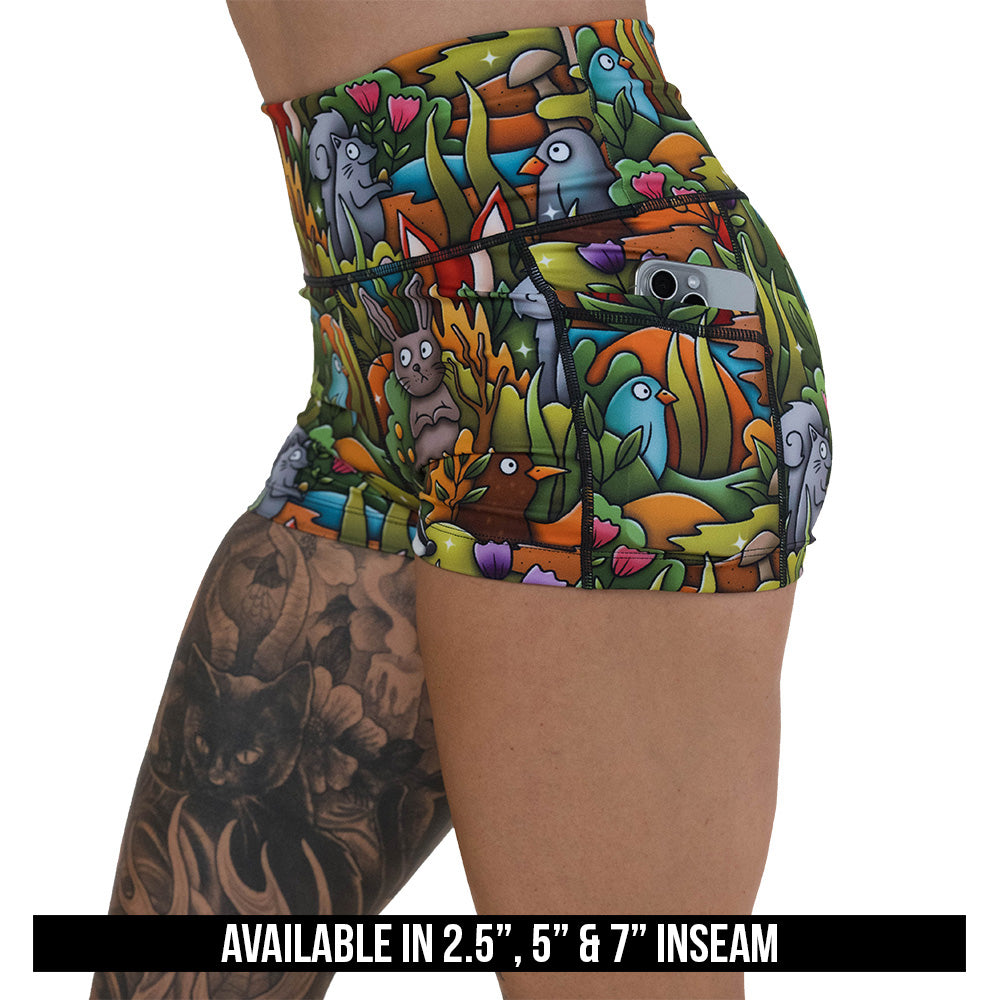 Woodland Creatures Print Shorts - Comfortable & Stylish Casual Wear for Outdoor Adventures & Summer Activities