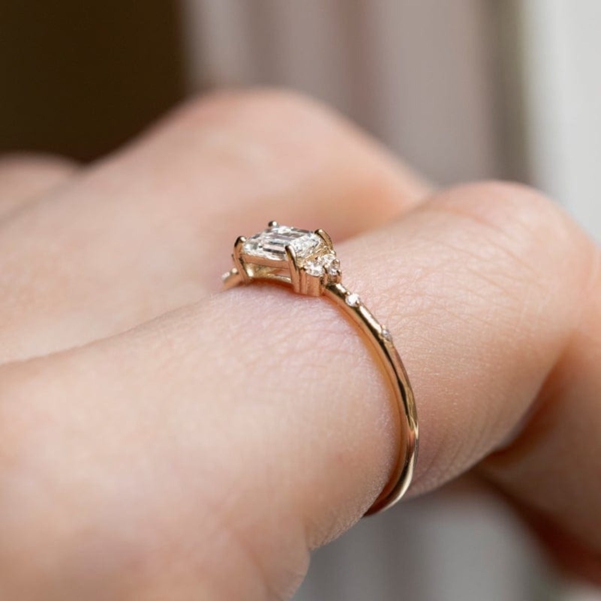 Starry East West Diamond Ring for Women - Elegant 14K Gold Stackable Band - Perfect for Engagement, Wedding & Anniversary Gifts