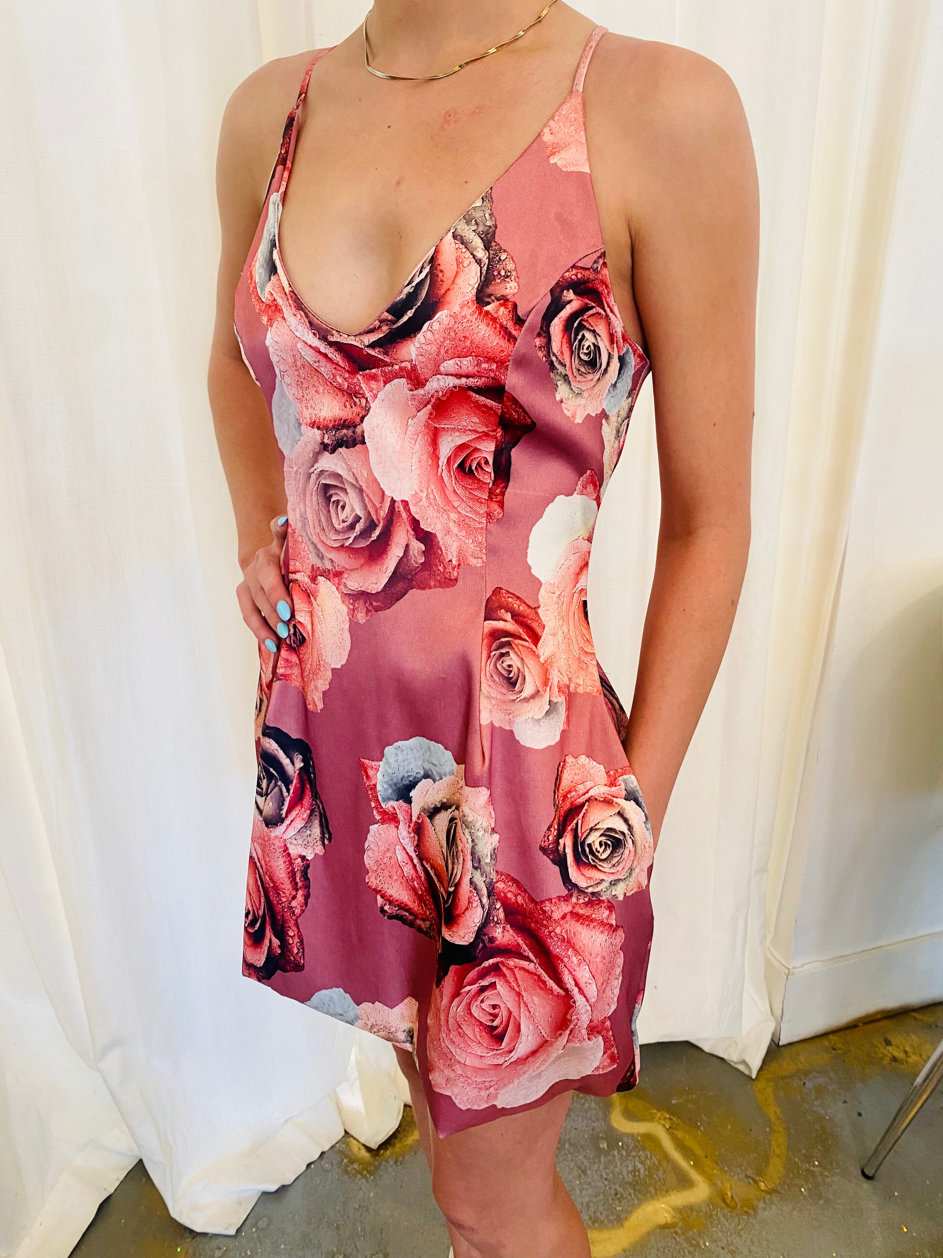 Luxury Satin Fitted Mini Dress - Elegant Bodycon Party Dress for Women | Perfect for Night Out, Club, Date Night & Special Occasions