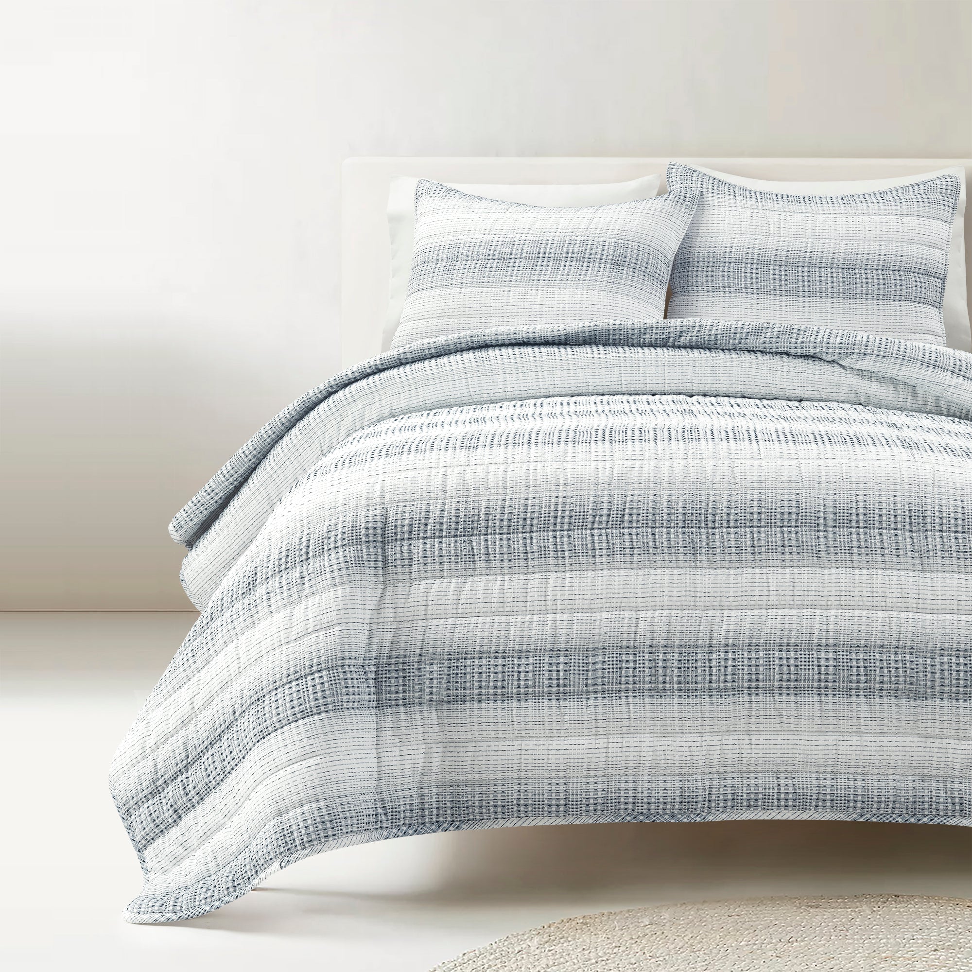 Premium Yarn Dyed Textured Stripe Waffle Quilt 3-Piece Bedding Set - Soft & Breathable Comforter, Pillow Shams & Bed Skirt - Perfect for Cozy Bedrooms, Guest Rooms & Dorm Decor