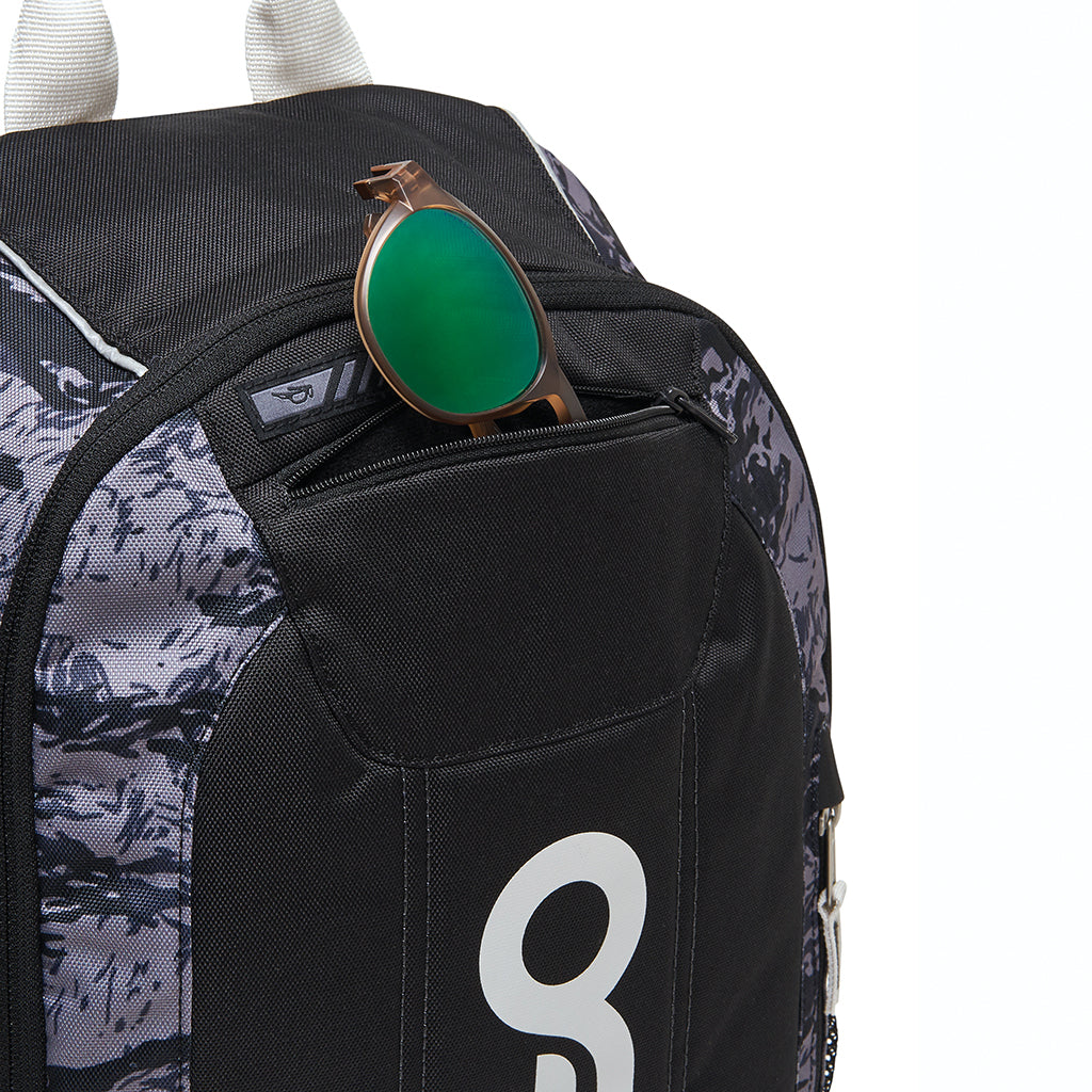 Oakley Enduro 20L Backpack - Lightweight Hydration Pack for Hiking, Cycling & Outdoor Adventures | Durable Water-Resistant Daypack for Men & Women