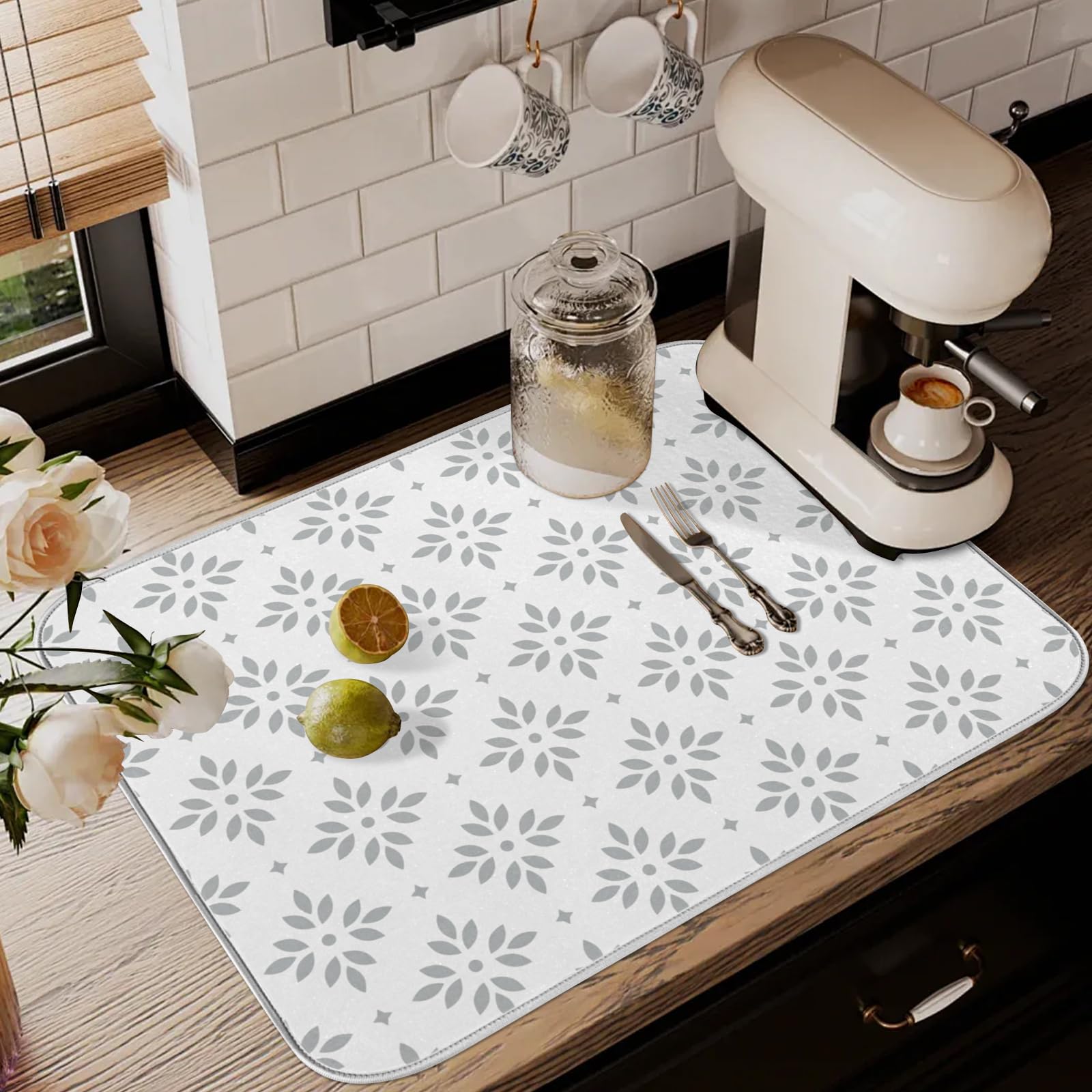 Leaf-Shaped Absorbent Dish Drying Mat 18x24