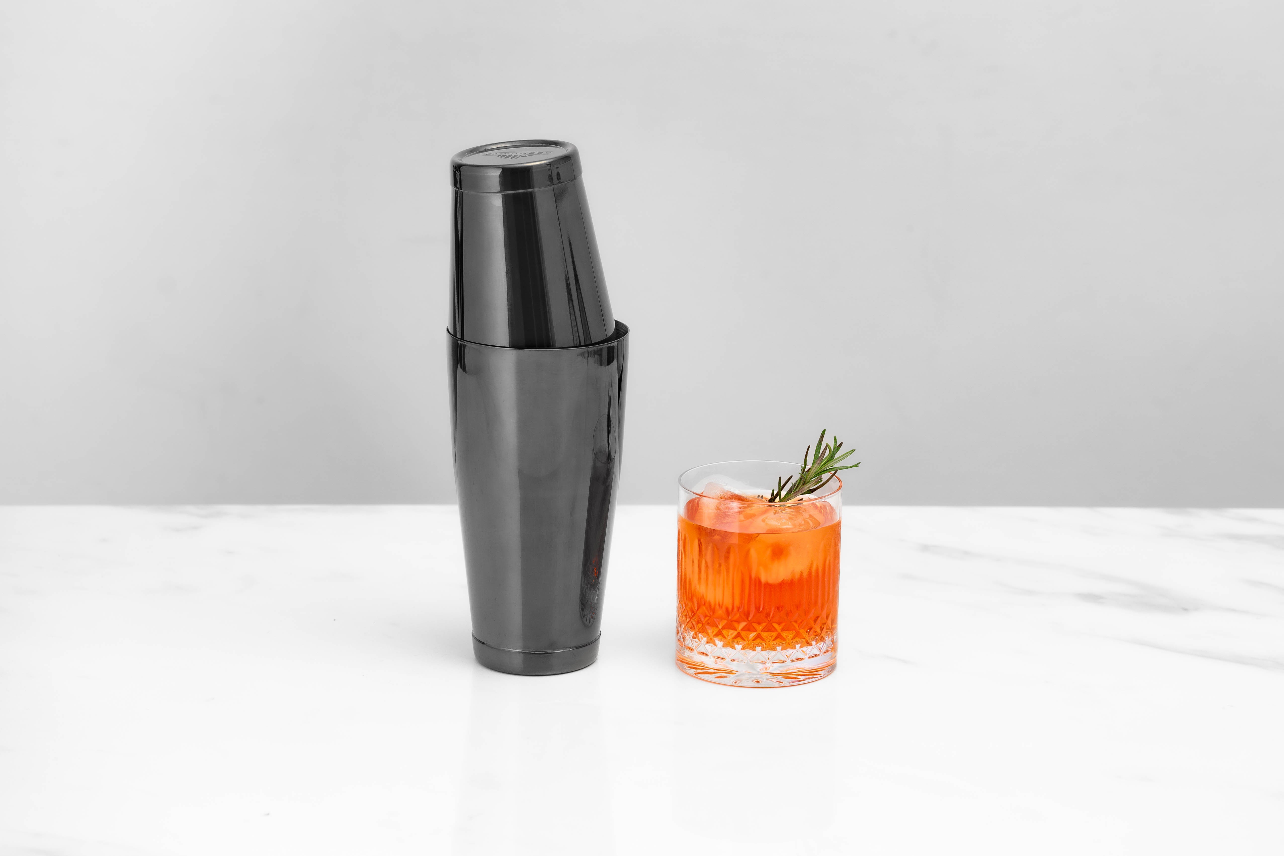 Premium Black Boston Cocktail Shaker Set - 28oz Bar Mixing Tin for Professional & Home Bartenders - Perfect for Mojitos, Margaritas & Martini Making