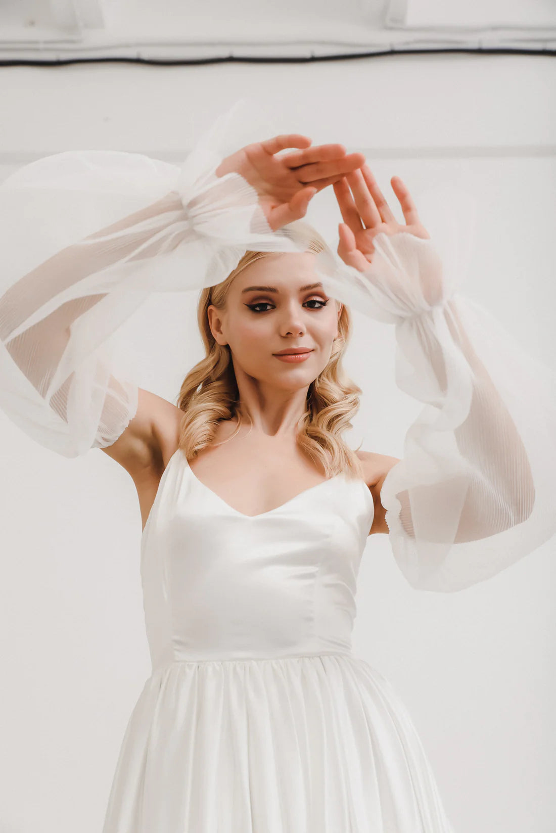 Mary Sleeves - Elegant Lace Long Sleeves for Women | Perfect for Weddings, Parties & Formal Occasions