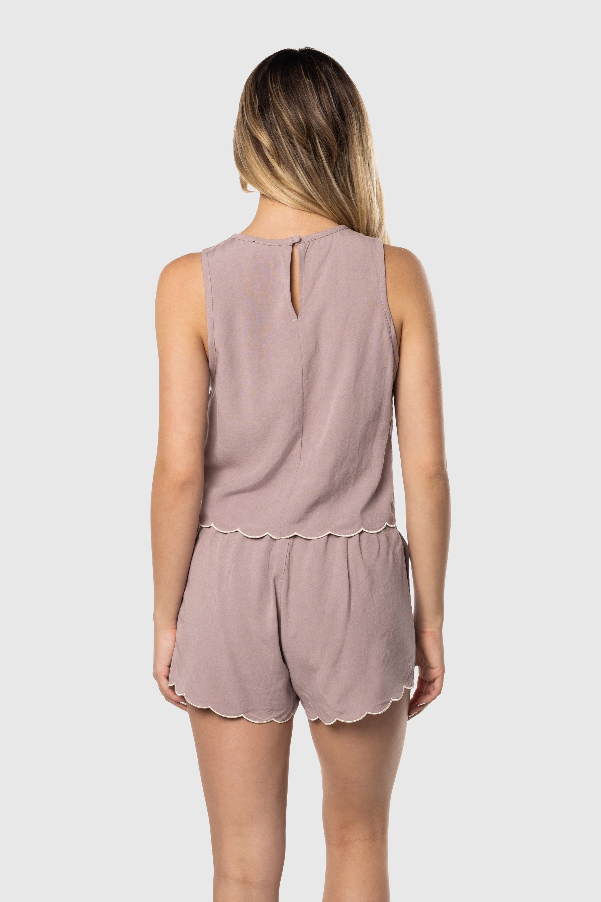 Scallop Edge Tank Top for Women - Flowy Summer Blouse with Feminine Lace Trim - Perfect for Beach, Vacation & Casual Outfits