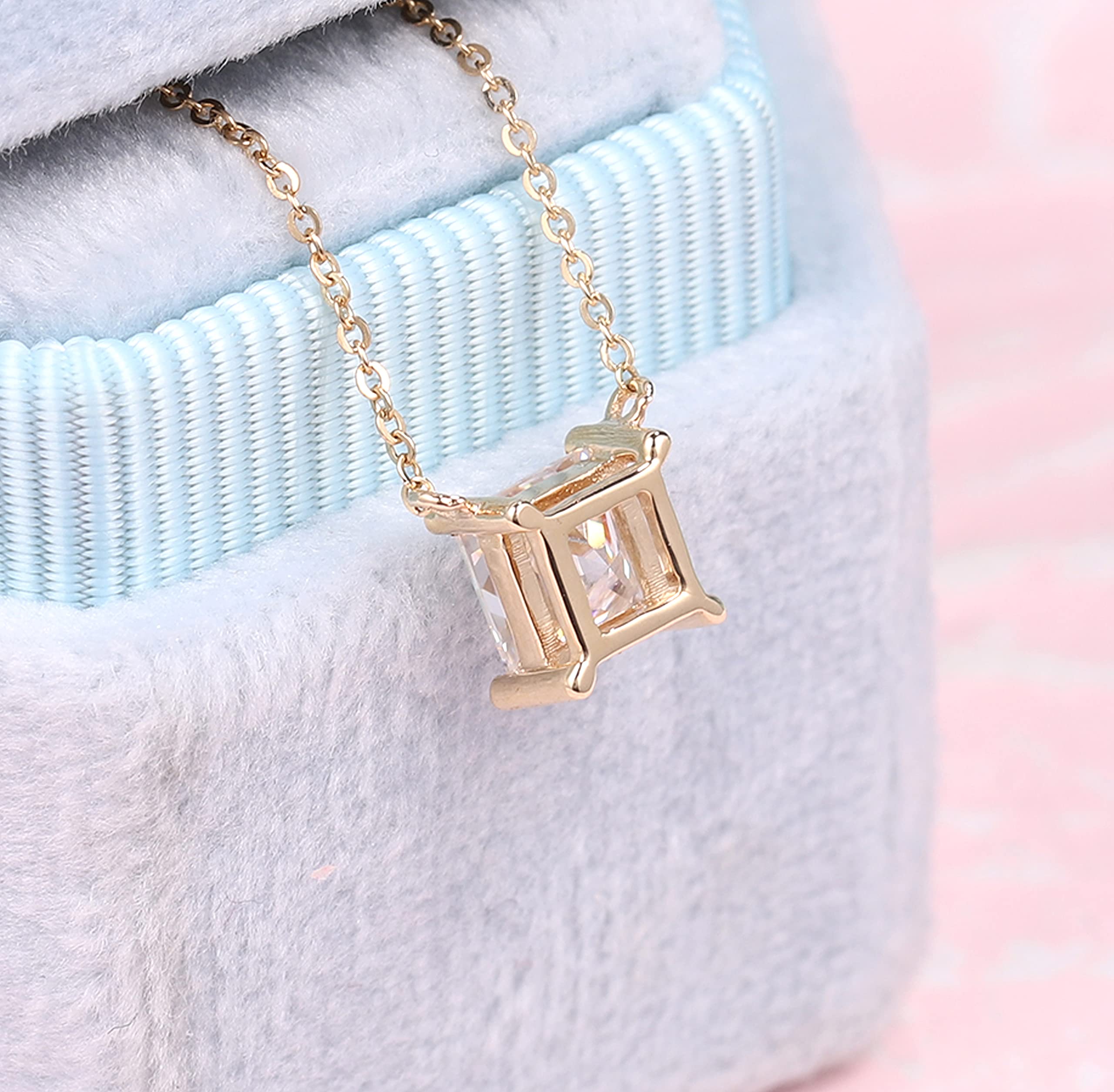 14K Gold Princess Cut Moissanite Pendant Necklace - 16.5