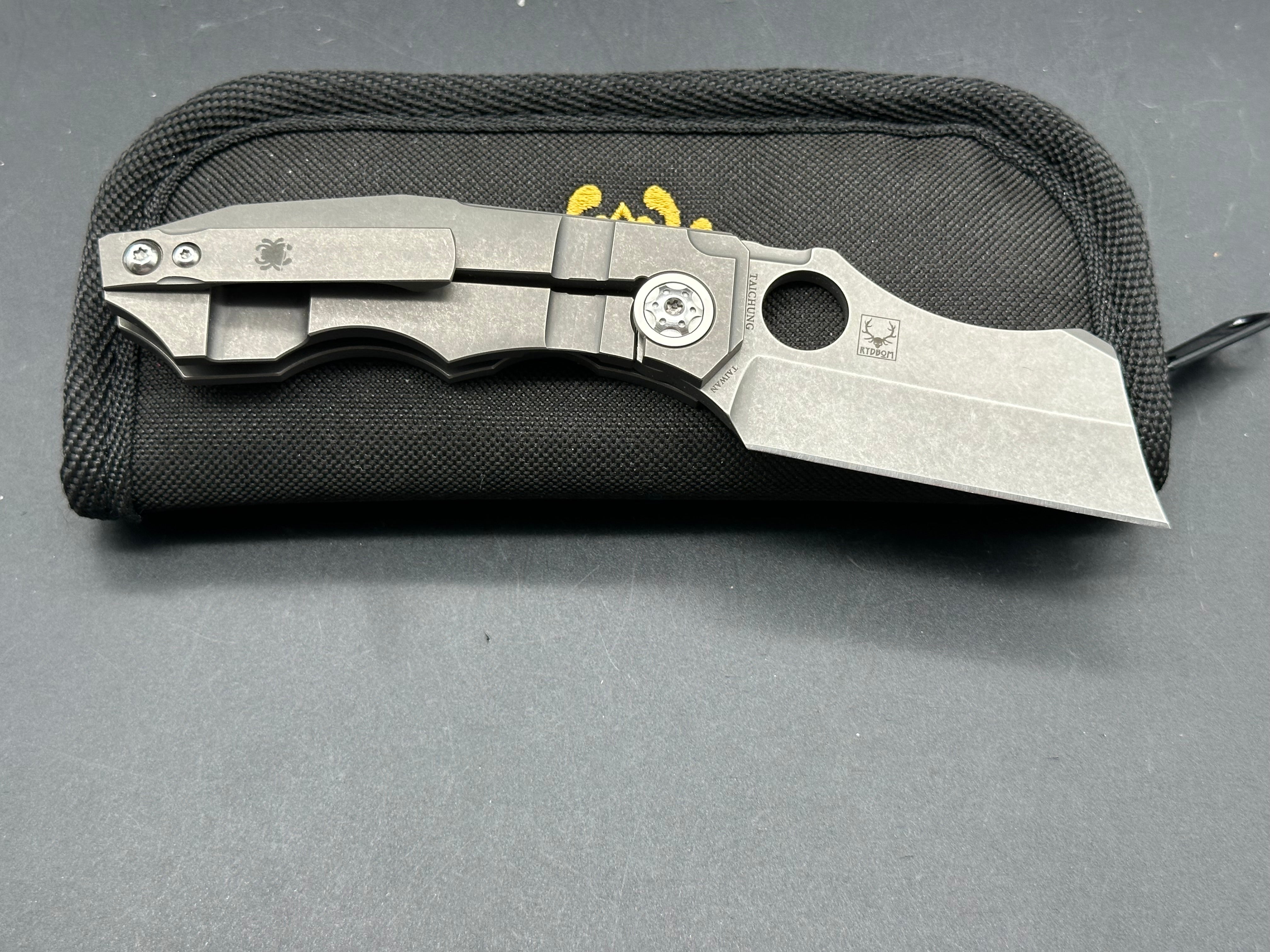 Spyderco Stovepipe Frame Lock Folding Knife - Titanium Handle, 2.8