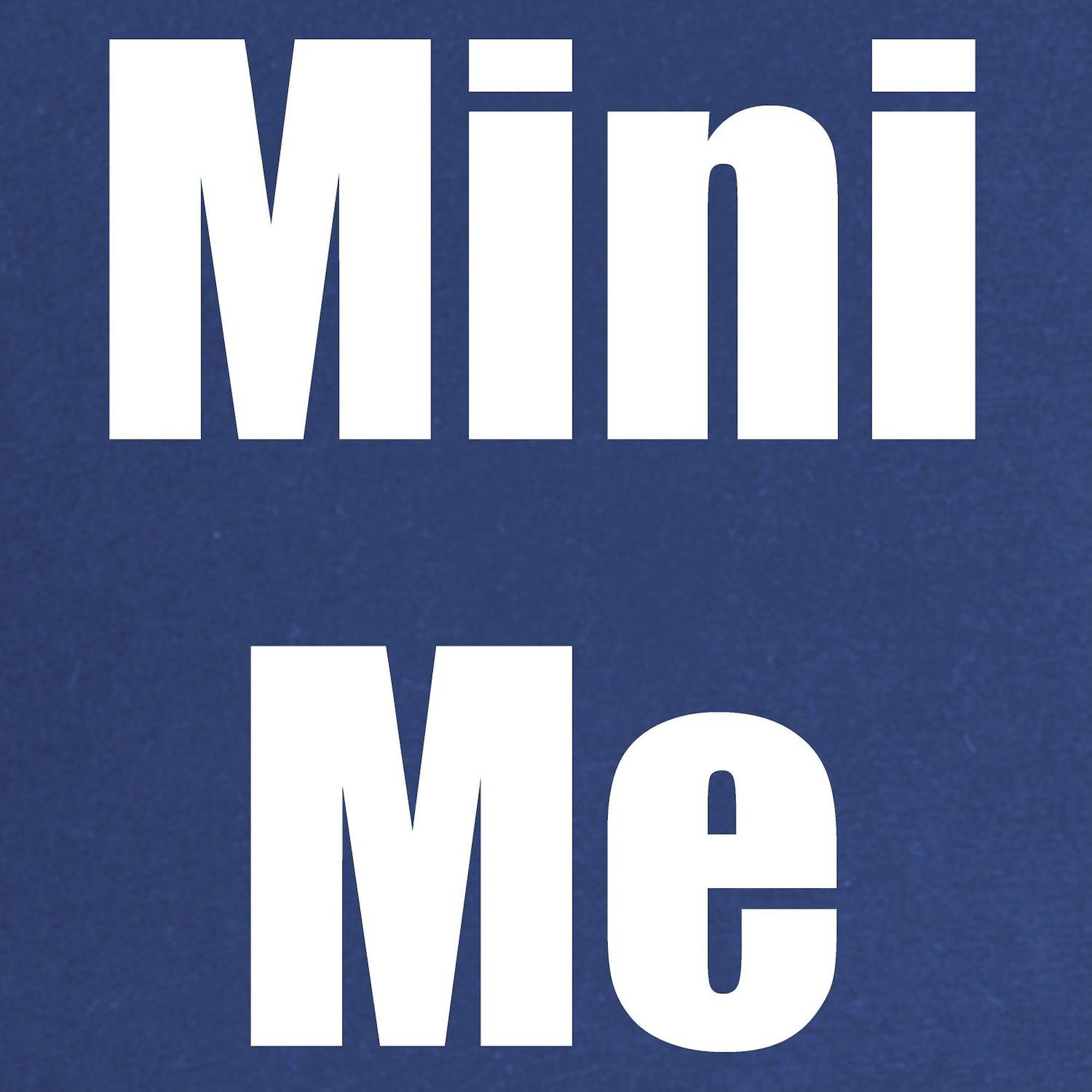 Mini Me in My Tummy Maternity T-Shirt - Women's Pregnancy Ruched Side Dark Tee for Bump Photos & Baby Showers