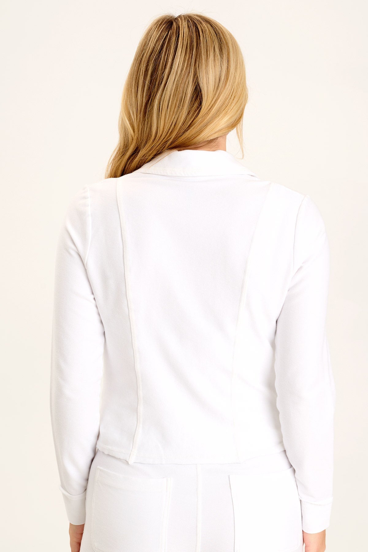 Stylish Tacie White Blazer for Women - Elegant Office Wear & Business Casual Outfit | Perfect for Work, Meetings, and Professional Events