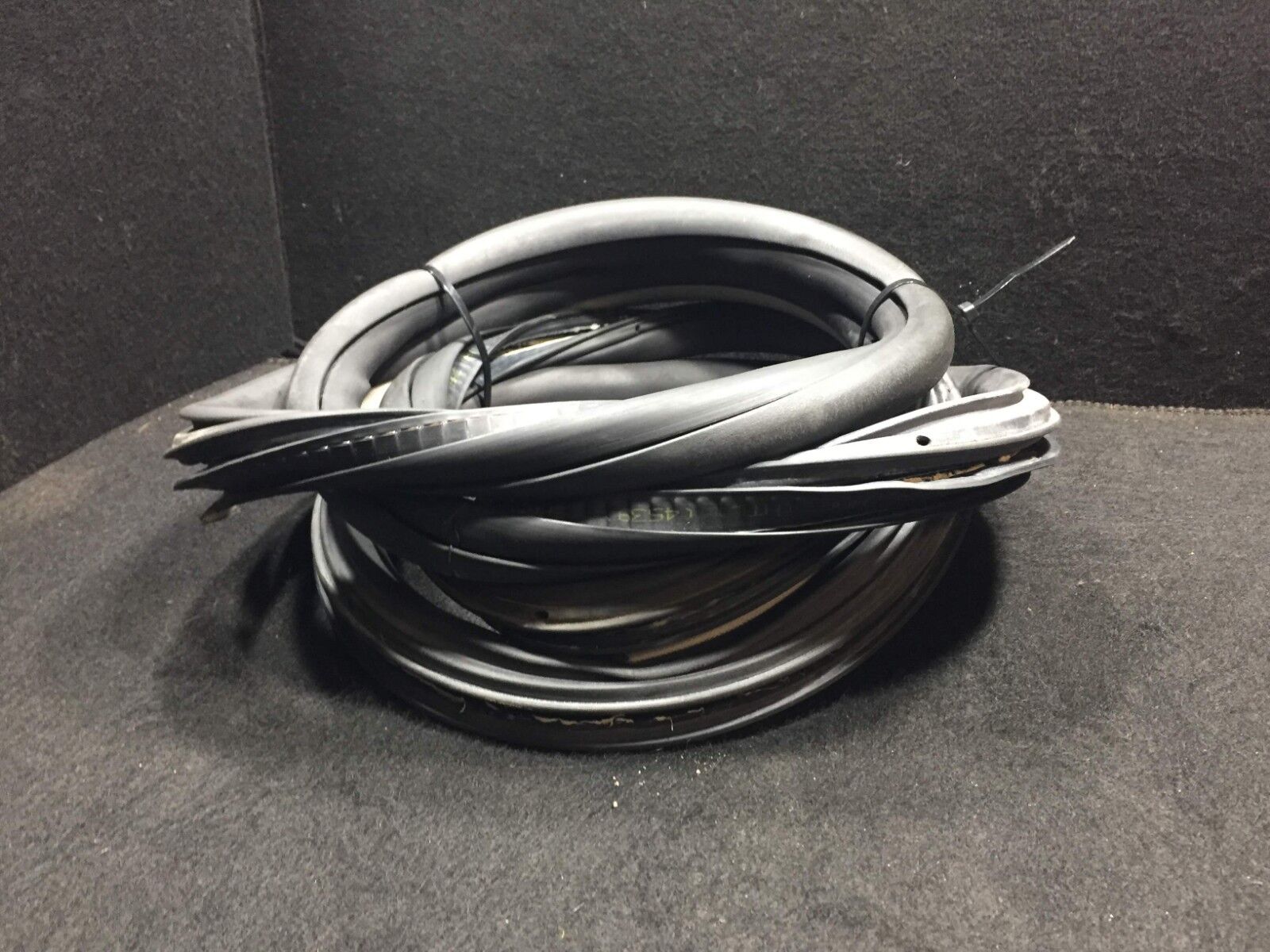 2002 2003 2004 2005 Volkswagen Passat Rear Left Driver Side Weatherstrip Seal - OEM D23 Replacement Part - Perfect for Door Leak Prevention & Noise Reduction