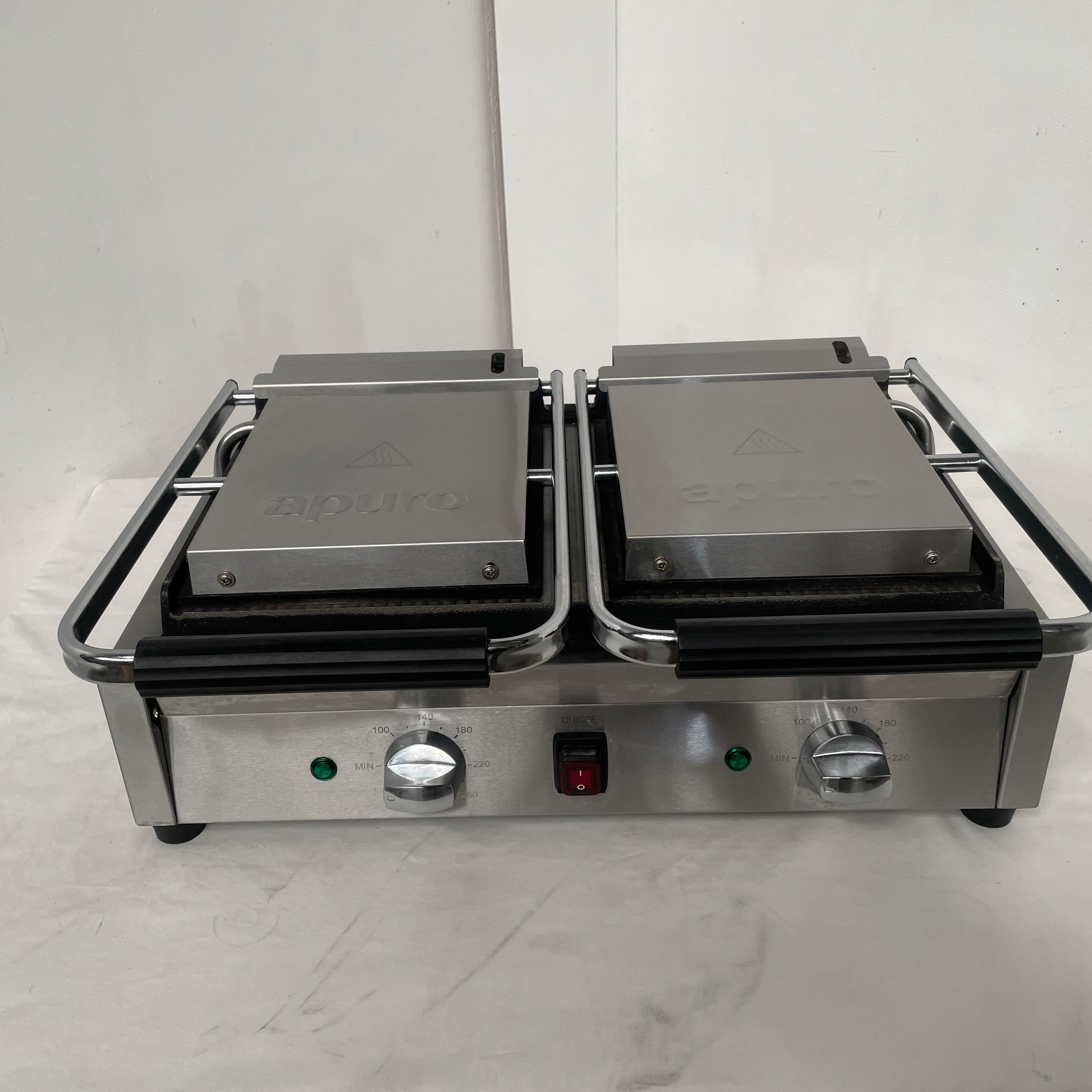 Apuro DY998 A02 Electric Contact Grill - Non-Stick Surface, Adjustable Temperature - Perfect for Paninis, Sandwiches & Breakfast Cooking
