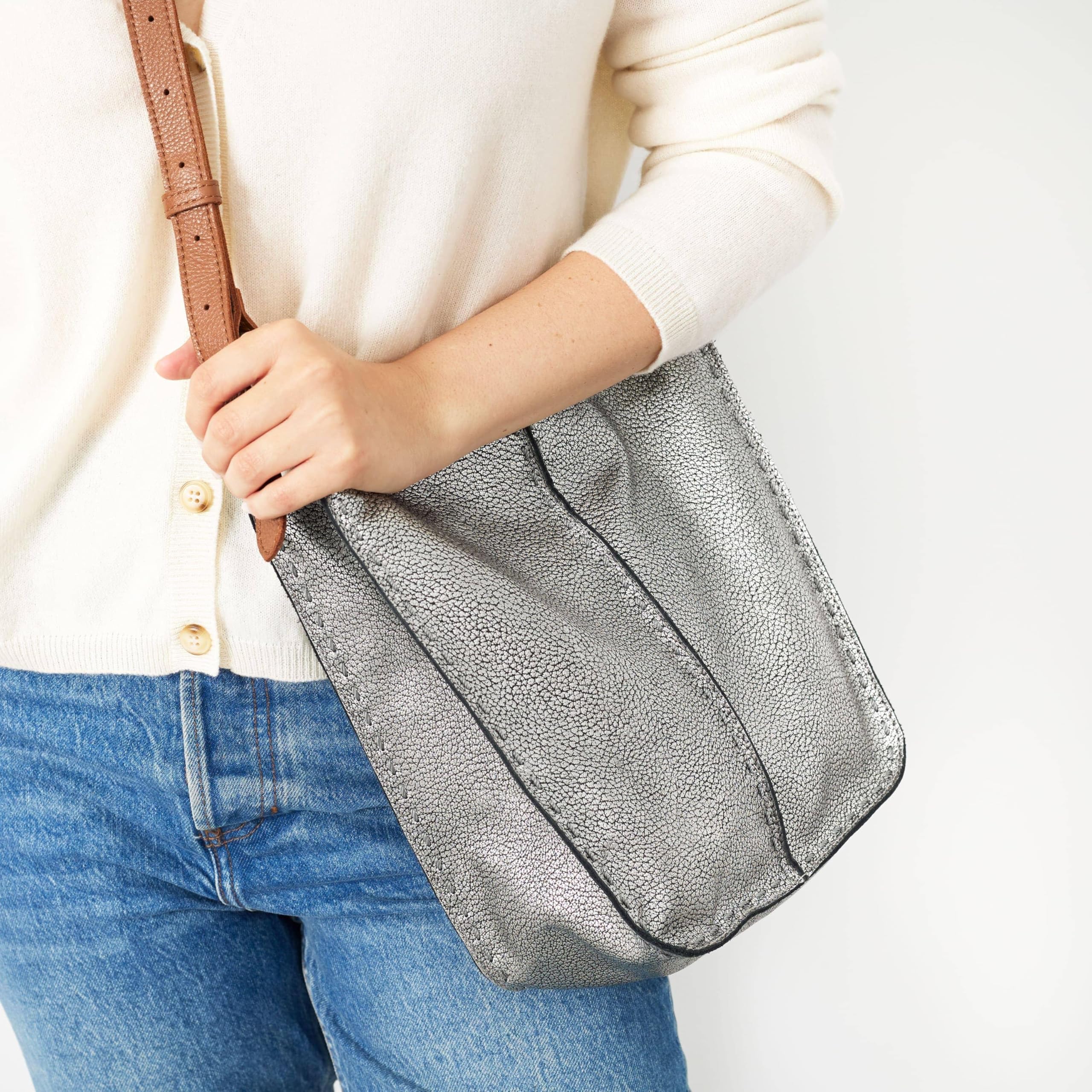 The Sak Los Feliz Crossbody Purse for Women - Genuine Leather Handbag with Adjustable Shoulder Strap - Perfect for Everyday Use, Work, Travel & Shopping - Stylish & Functional Crossbody Bag