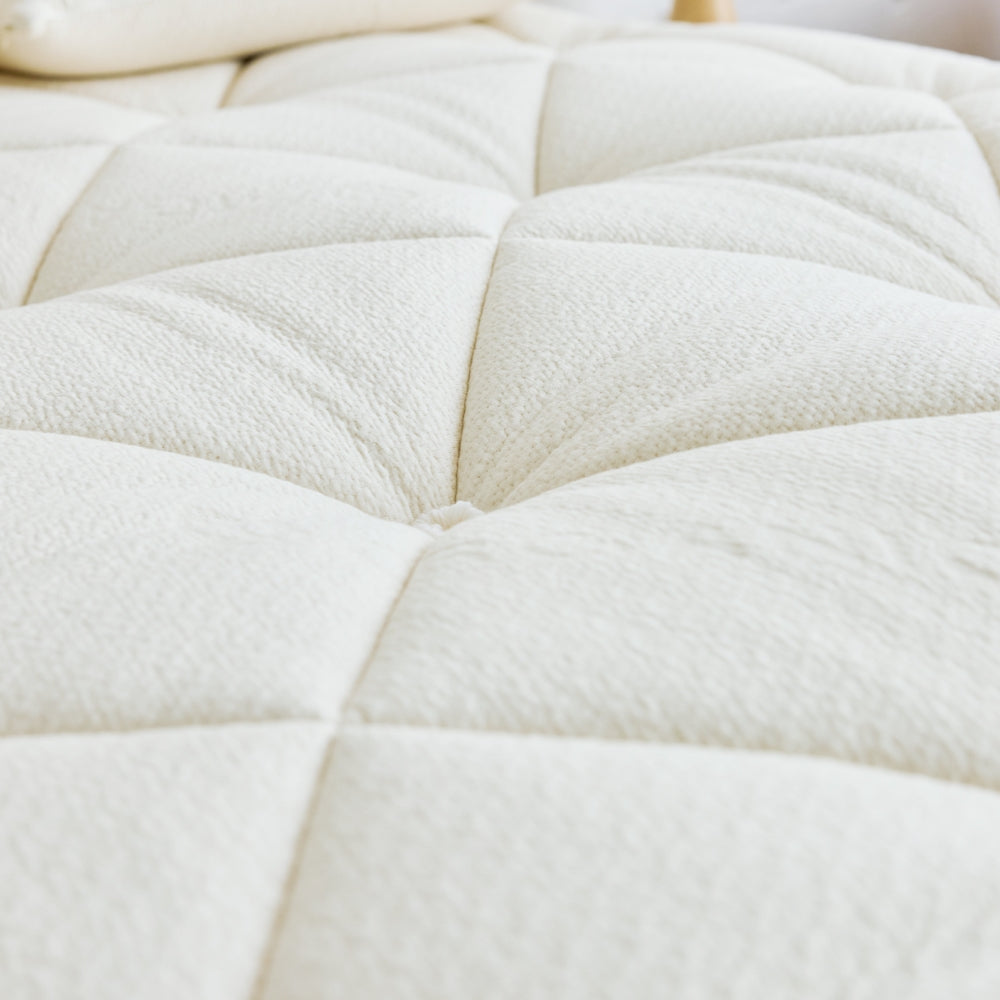 Premium Organic Mattress - 100% Natural Materials for Healthy Sleep - Perfect for Eco-Friendly Bedrooms & Sustainable Home Decor
