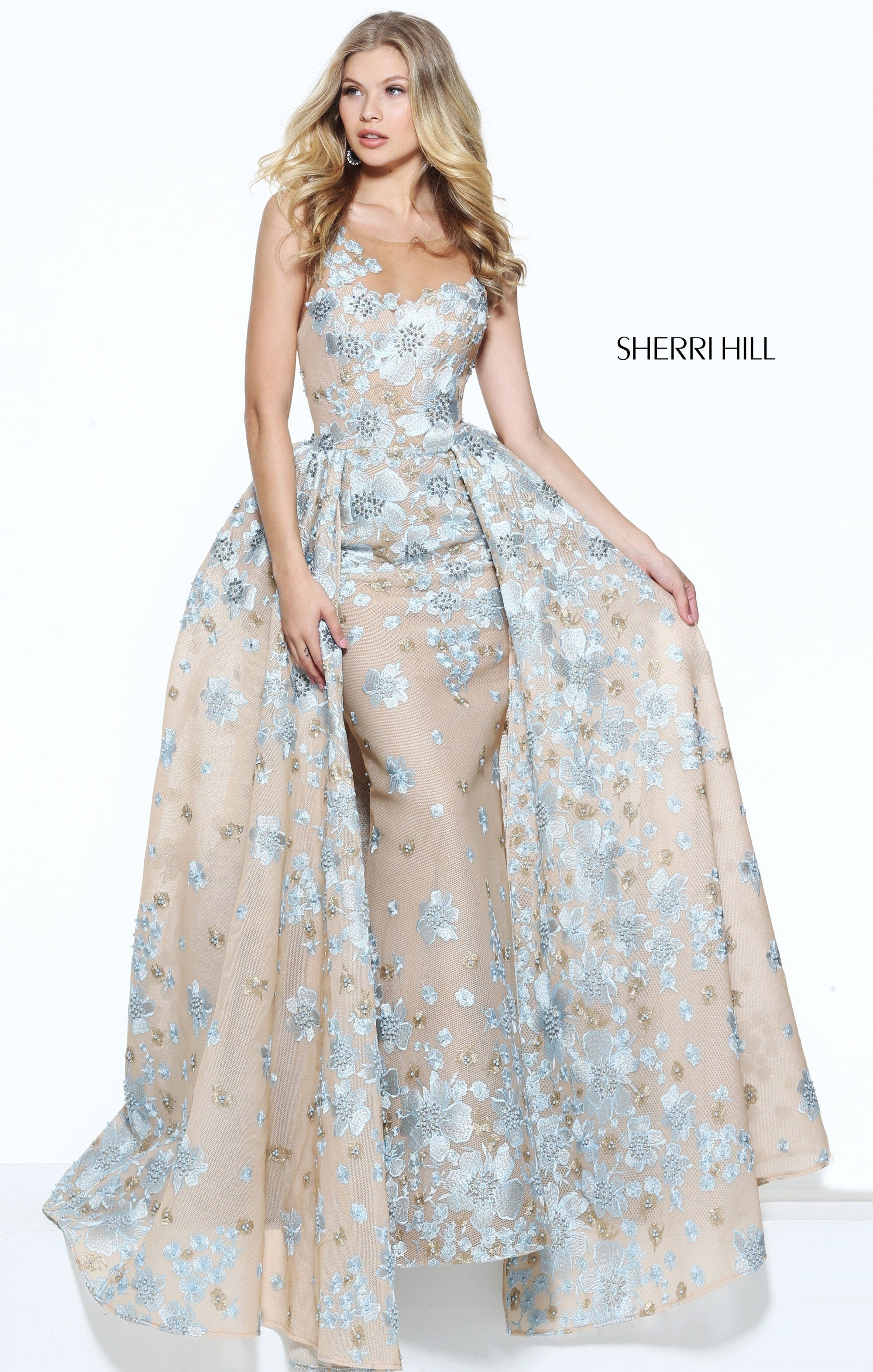 nude/lt blue