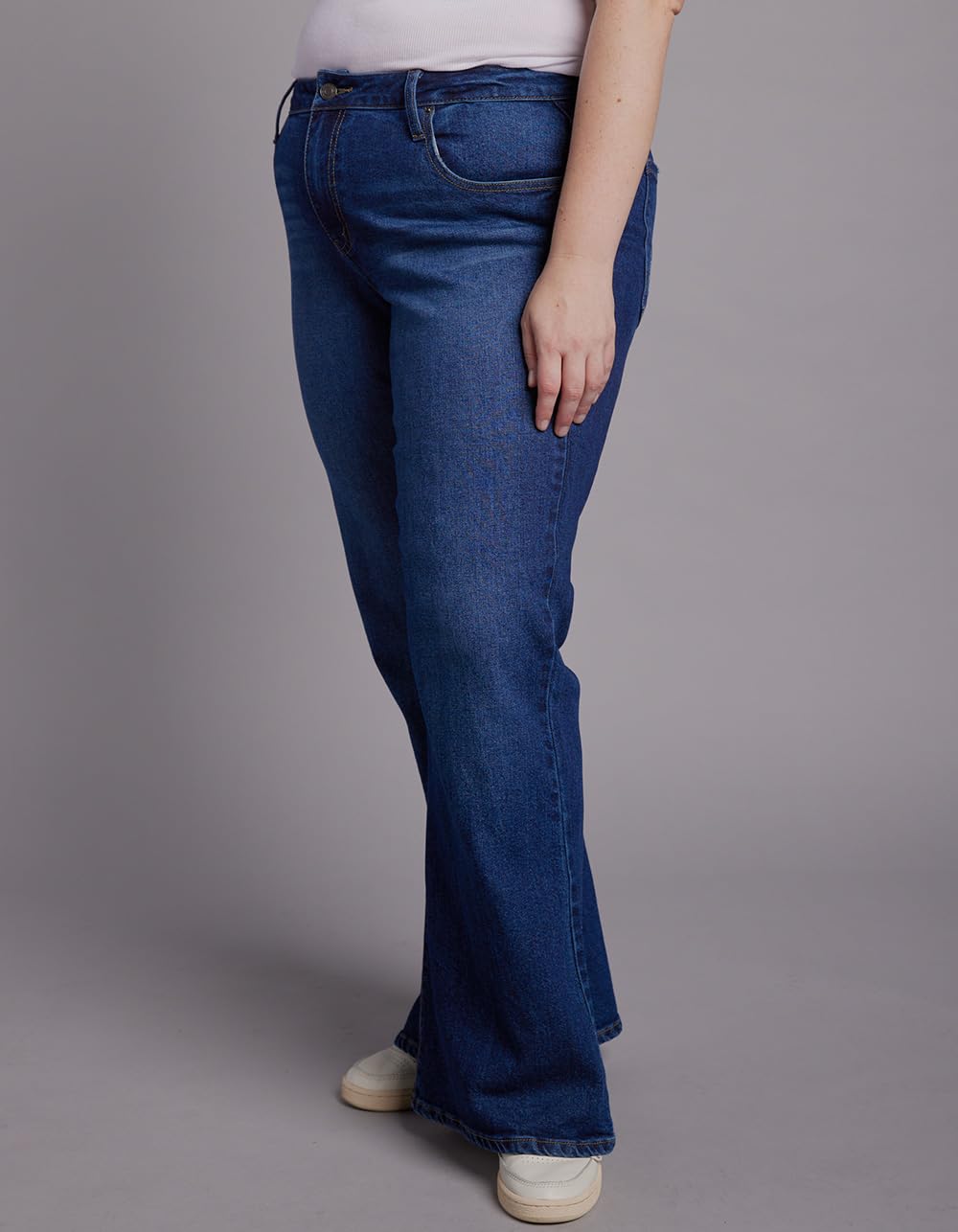 RSQ Low Rise Flare Jeans for Women - Vintage 70s Inspired Stretch Denim Pants, High Waist Bootcut Jeans for Casual Wear & Night Out