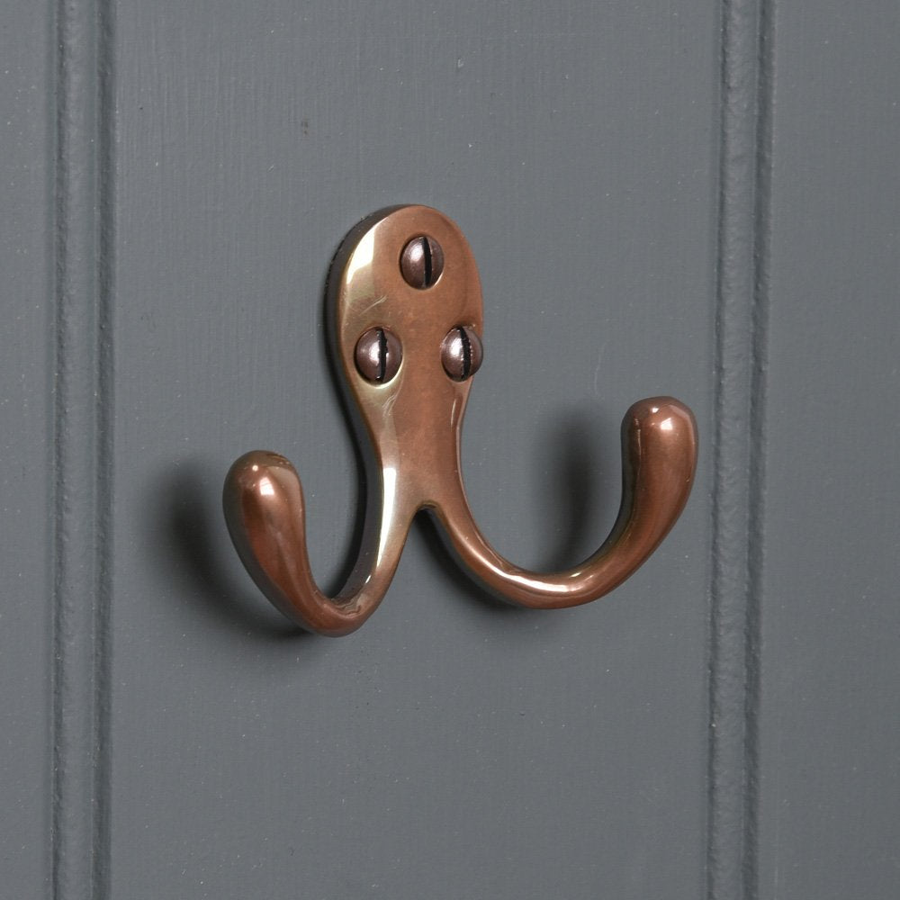 Bronze Double Wardrobe Hooks - Heavy Duty Coat Hangers for Closet Organization - Perfect for Hanging Coats, Hats, Scarves & Bags in Bedroom, Entryway or Bathroom