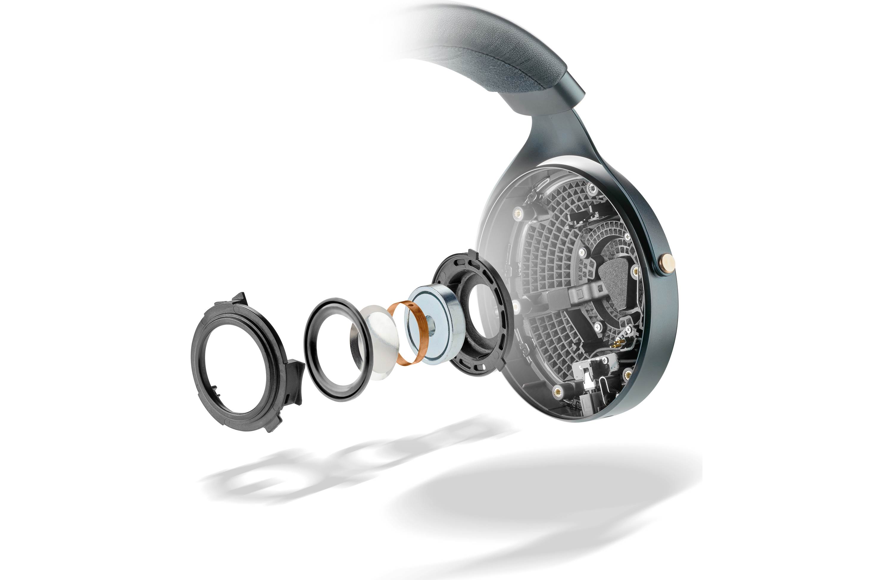 Focal Celestee Closed Back Over Ear Wired Headphones - Premium Audiophile Headset for Studio & Home Listening - Perfect for Music Production, Gaming & Audio Enthusiasts
