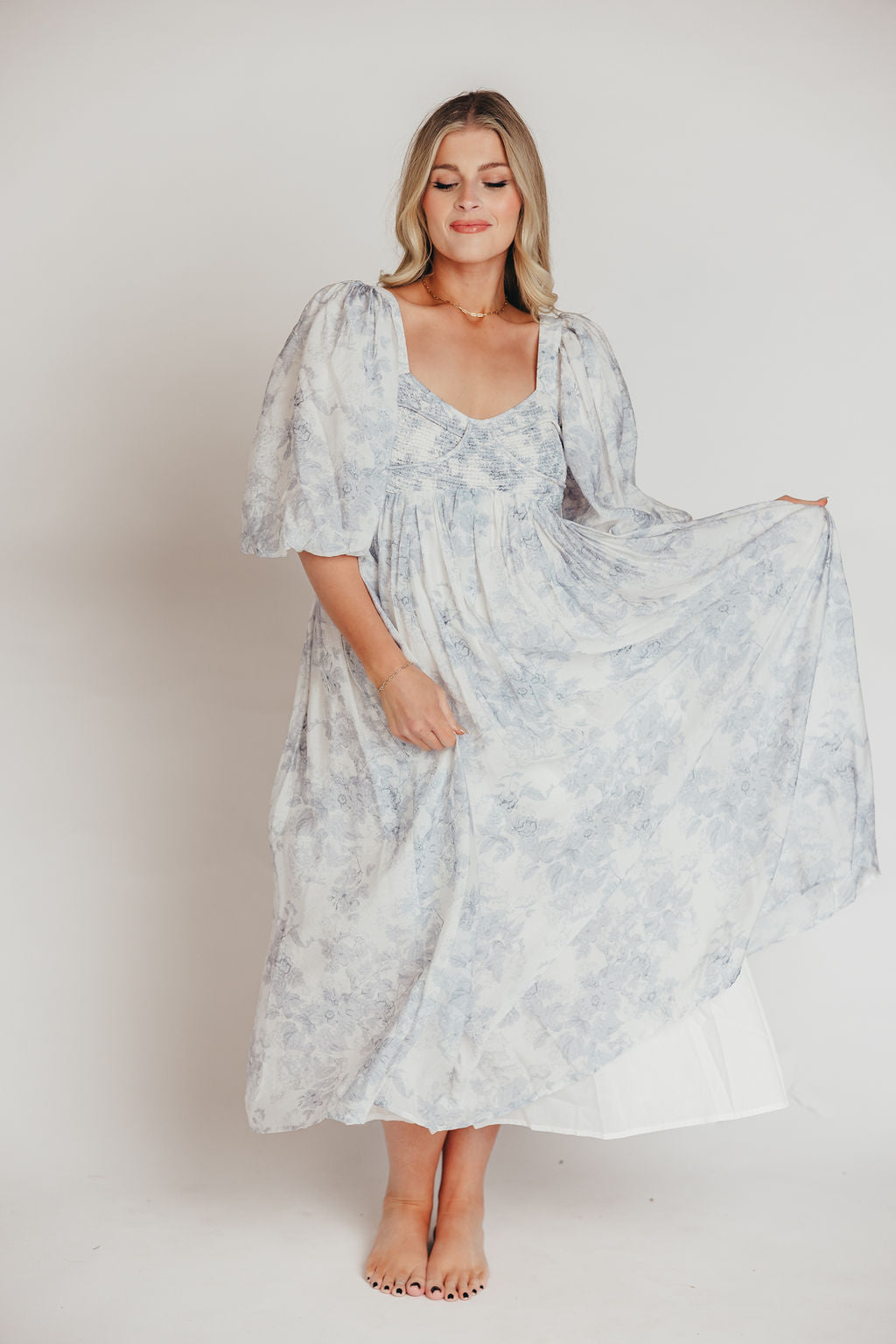 Harlow Maxi Dress - Light Blue Floral Maternity Dress | Bump Friendly & Size Inclusive (S-3XL) | Perfect for Pregnancy, Beach Vacations & Summer Weddings