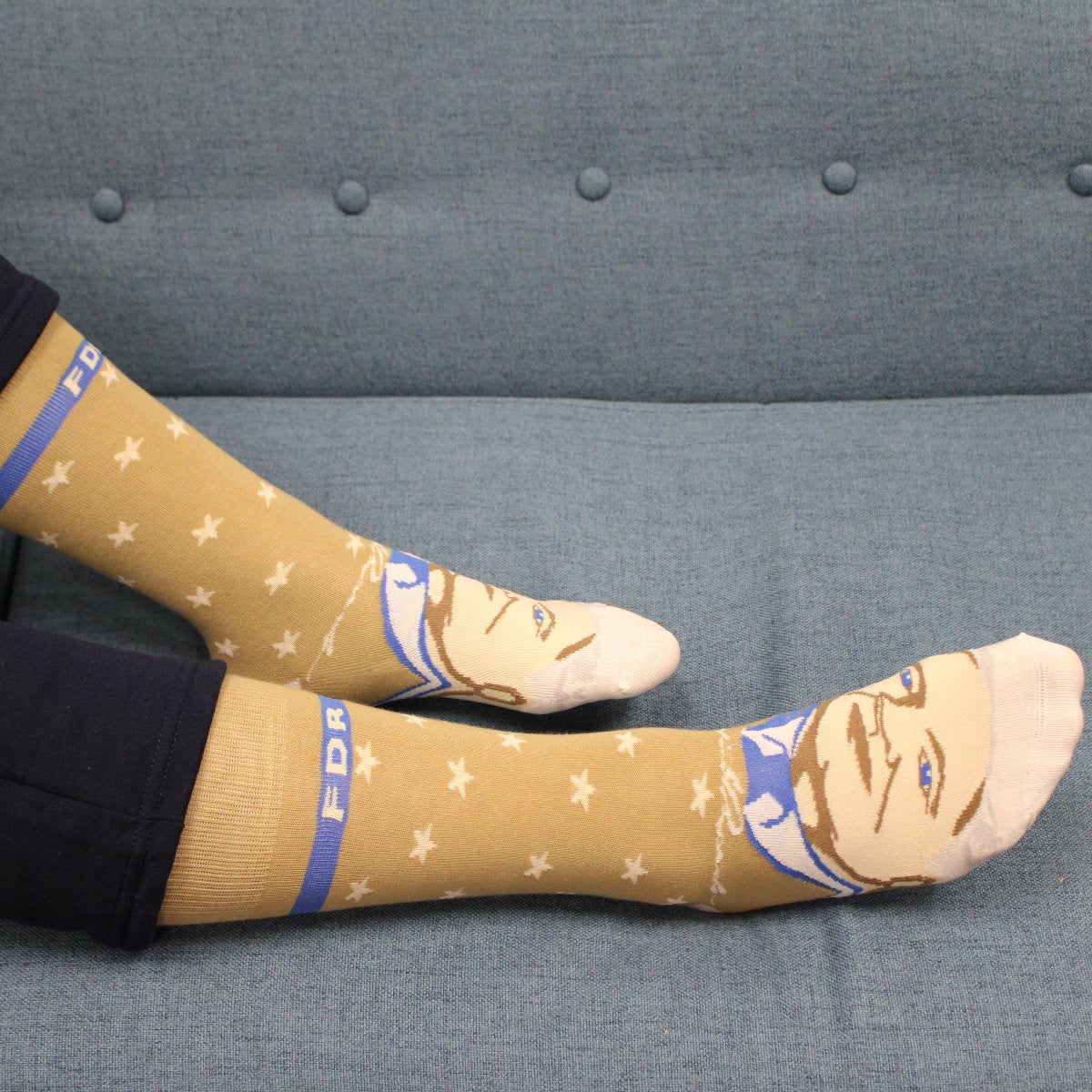 Franklin D. Roosevelt Signature Socks - Vintage Presidential Collection, Cotton Blend Novelty Socks for History Buffs & Gift Giving | Perfect for Costume Parties, Themed Events & Political Enthusiasts
