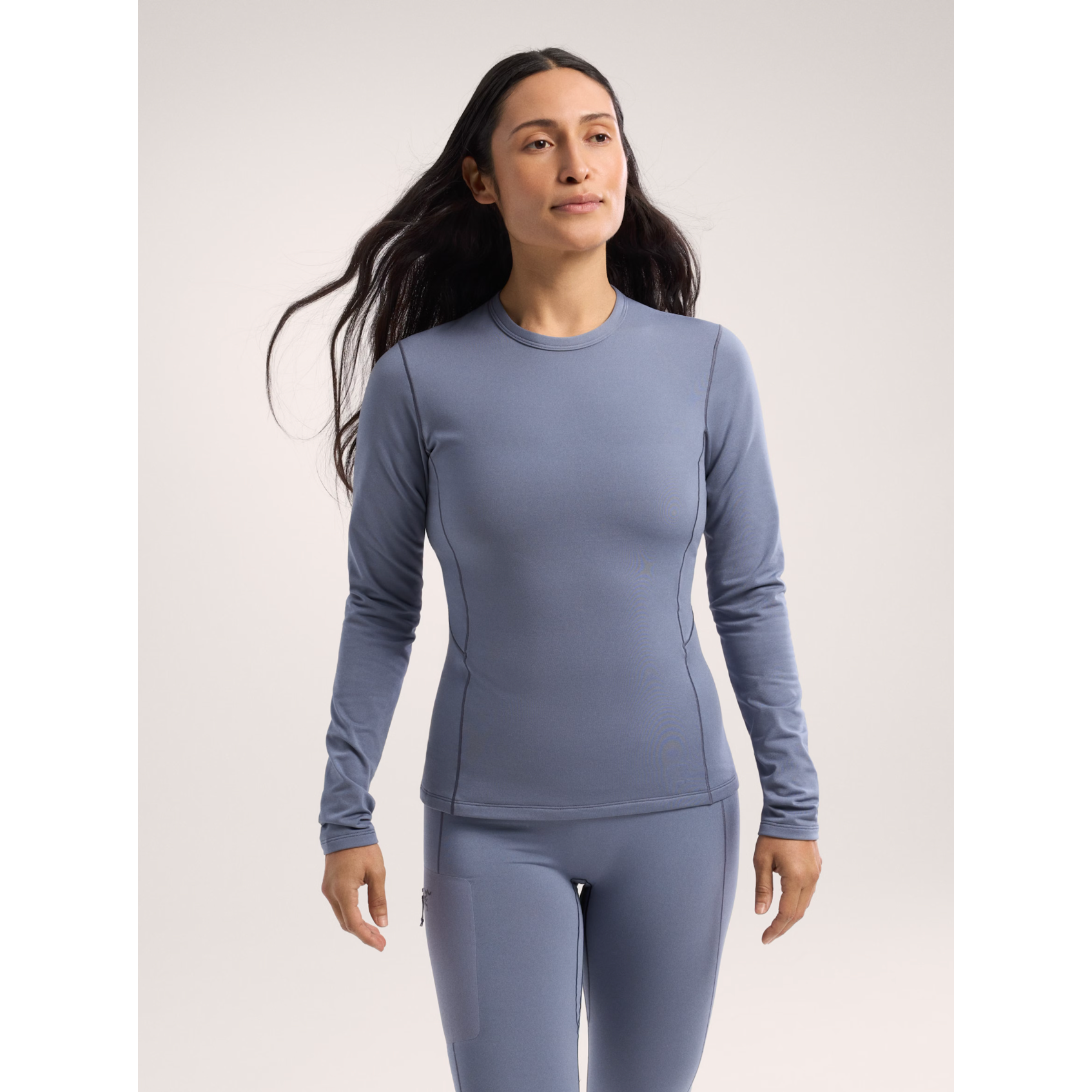 Arc'teryx Women's Rho Crew Neck Long Sleeve Baselayer - Warm Thermal Shirt for Hiking, Skiing & Outdoor Activities