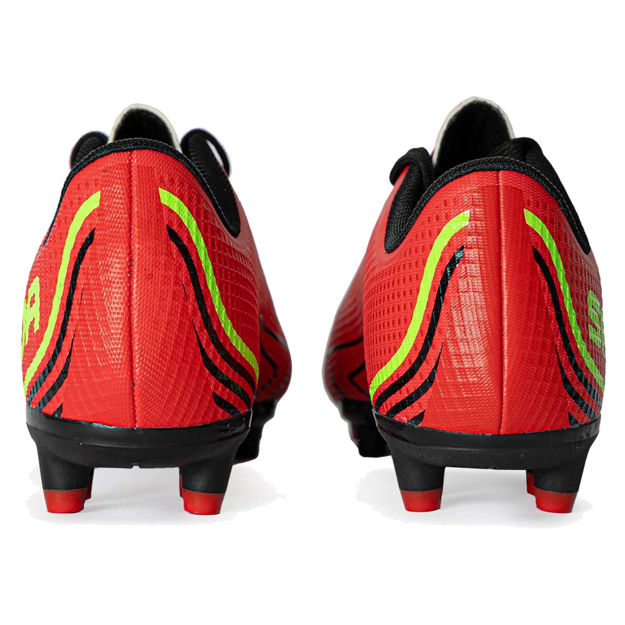 Conquer Junior's Football Cleats - Lightweight Soccer Shoes for Kids with Enhanced Traction - Perfect for Youth Matches, Training, and Outdoor Play