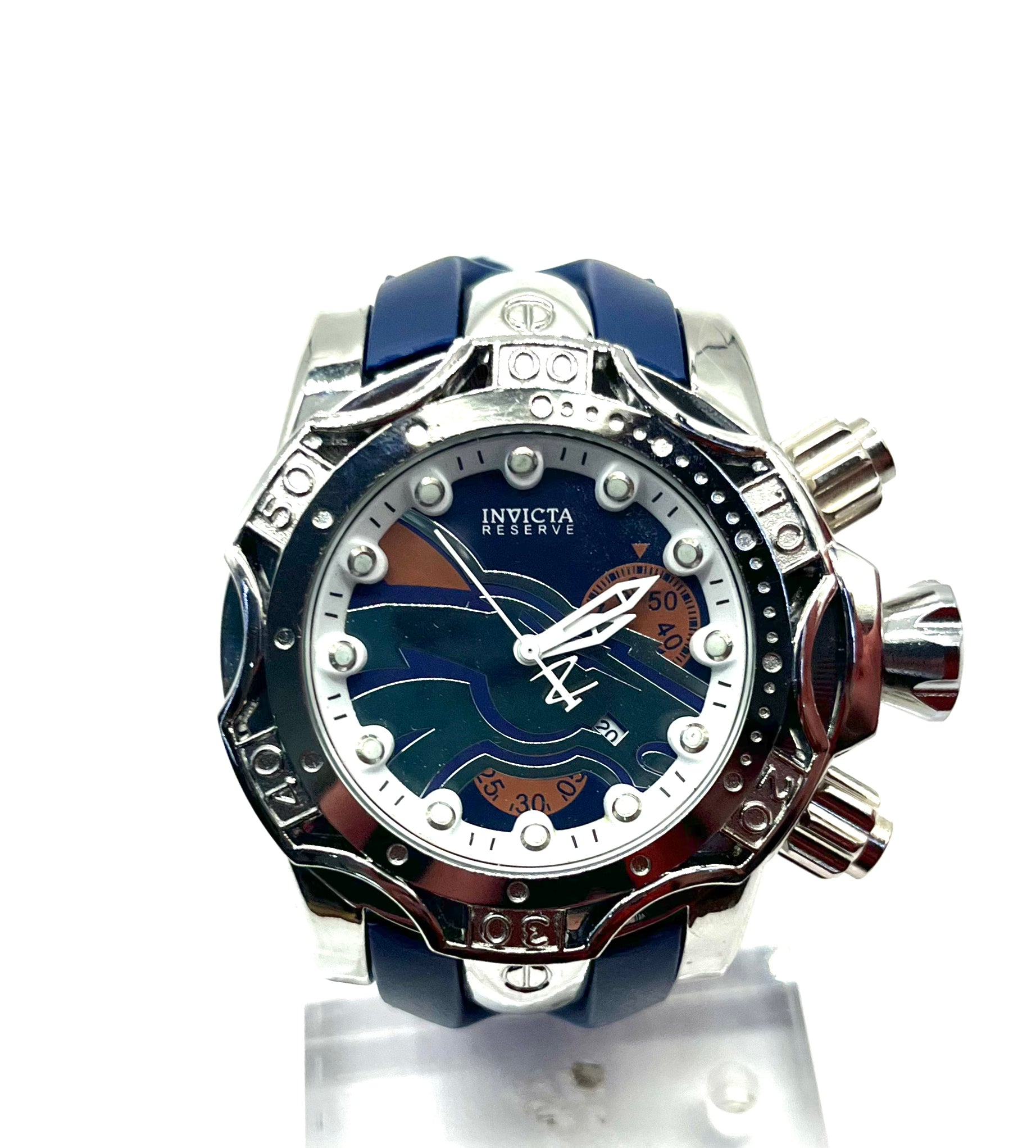 Invicta Broncos Men's Watch - Stainless Steel Chronograph with Date Window, Water Resistant - Perfect for Casual Wear, Sports & Outdoor Activities