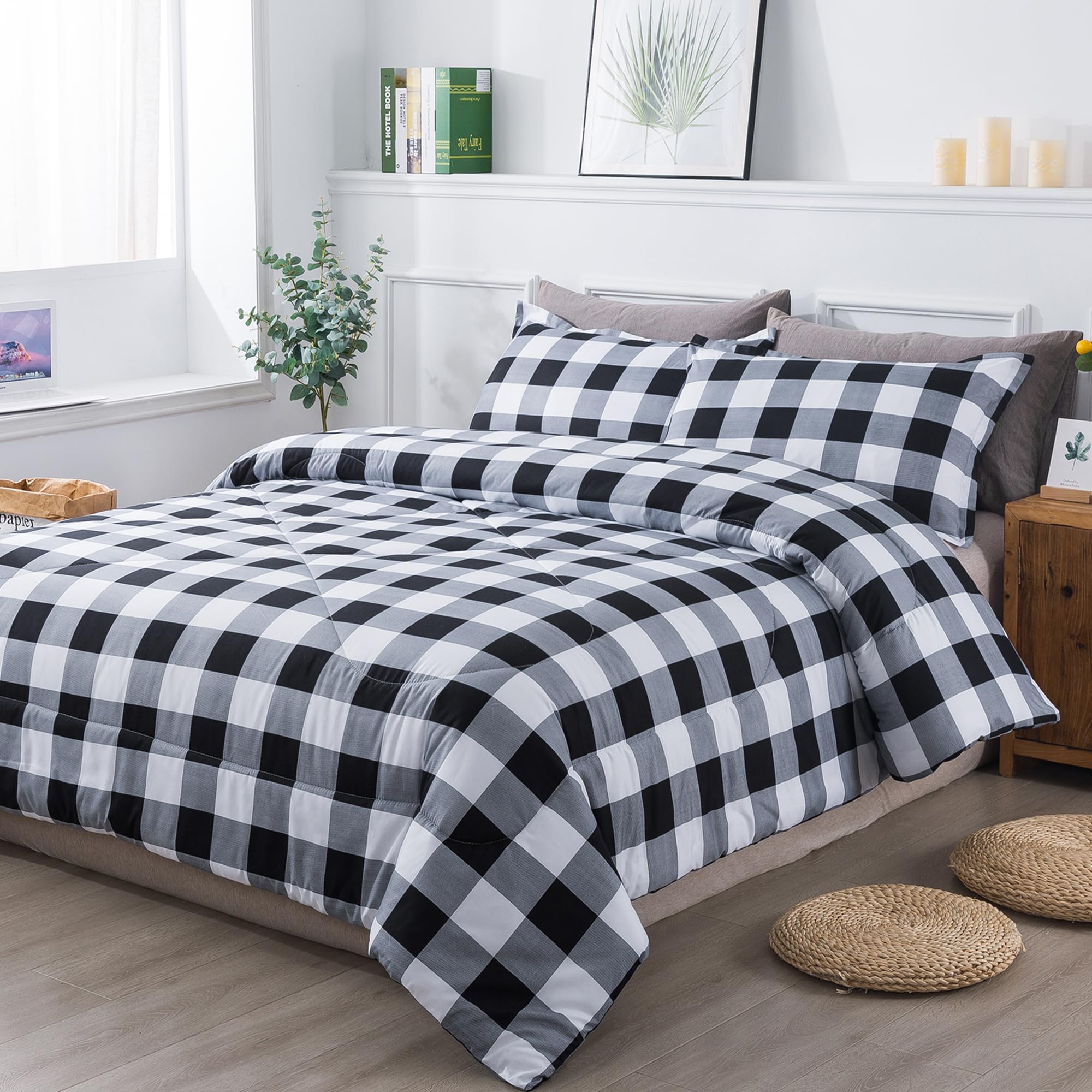 Andency Gray Black White Plaid Queen Comforter Set - Reversible Buffalo Check Bedding for Boys & Teens | All-Season Lightweight Microfiber Comforter | Soft & Fluffy Neutral Bedding for Queen Size Beds | Perfect for Dorm Rooms, Guest Bedrooms & Cozy Teen Bedrooms