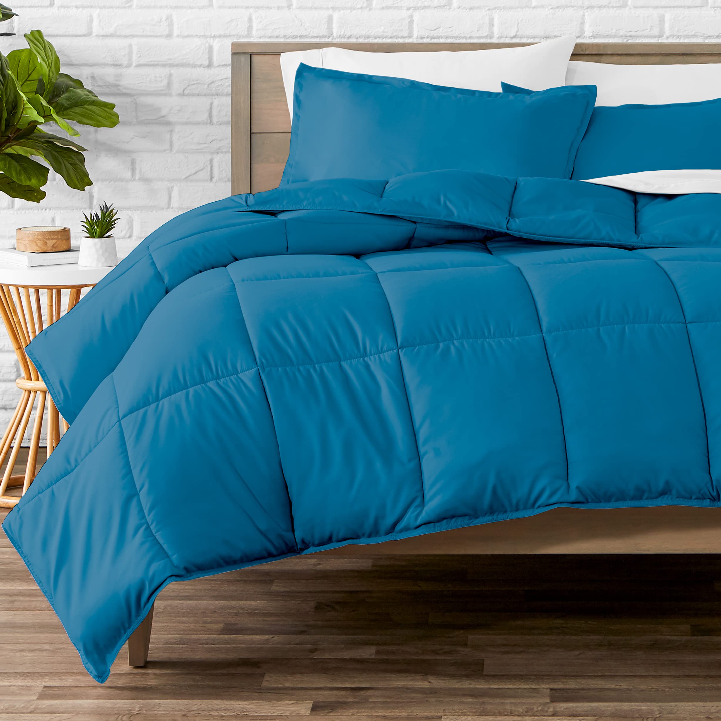 Lightweight Solid Twin Comforter Set - 3 Piece Down Alternative Bedding with 2 Pillowcases in Medium Blue | Perfect for Guest Rooms, Dormitories & Cozy Bedrooms