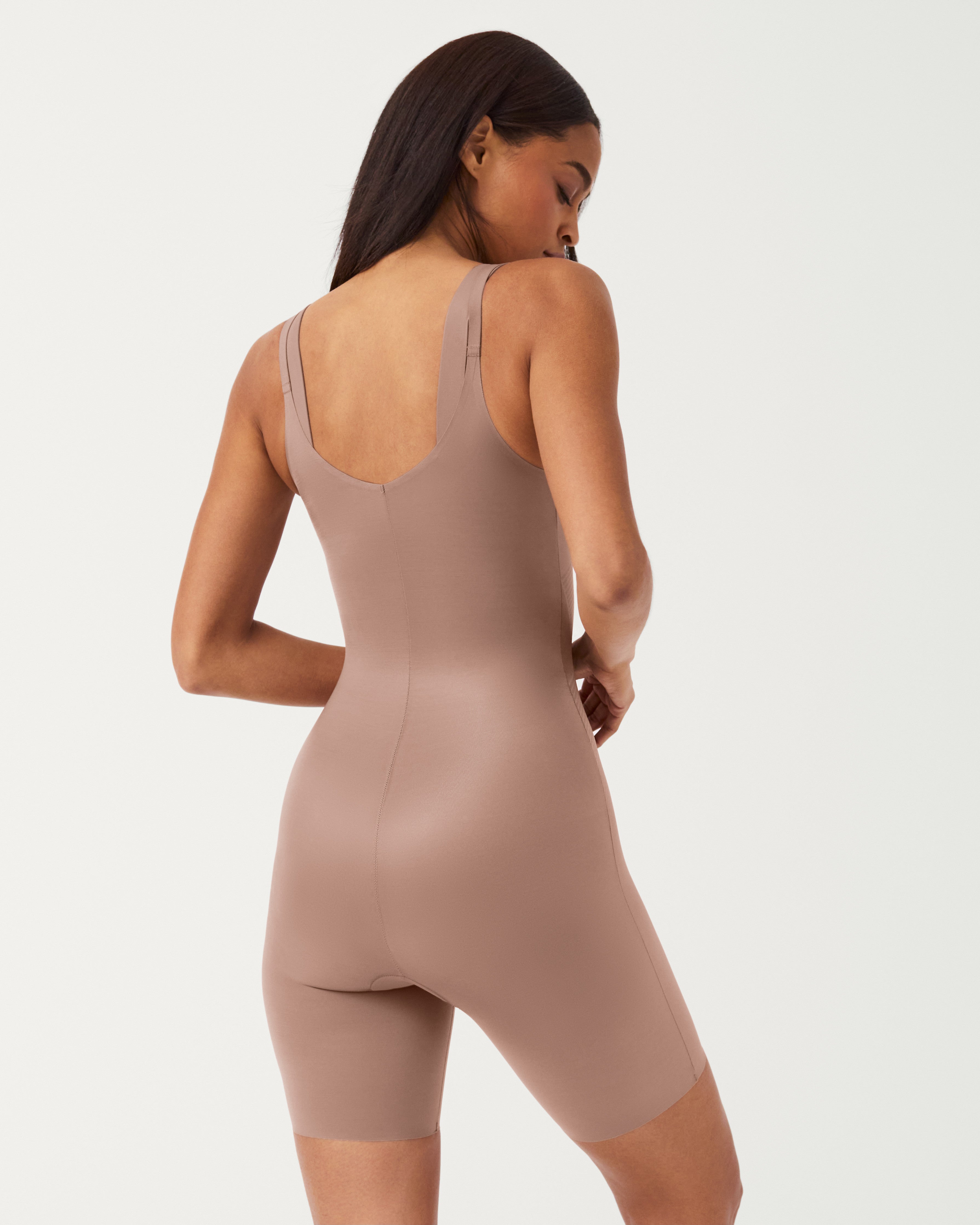 SPANX Shapewear Invisible Open Bust Mid Thigh Bodysuit - Slimming Body Shaper for Women, Seamless Tummy Control Underwear - Perfect for Dresses, Workwear & Special Occasions