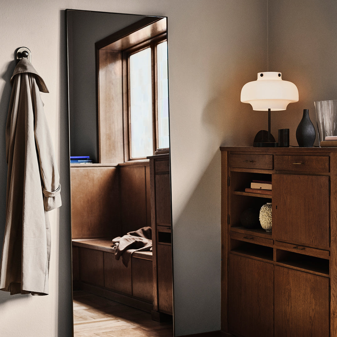 Amore SC50 Vanity Mirror with LED Lights - Perfect for Makeup, Skincare, and Salon Use