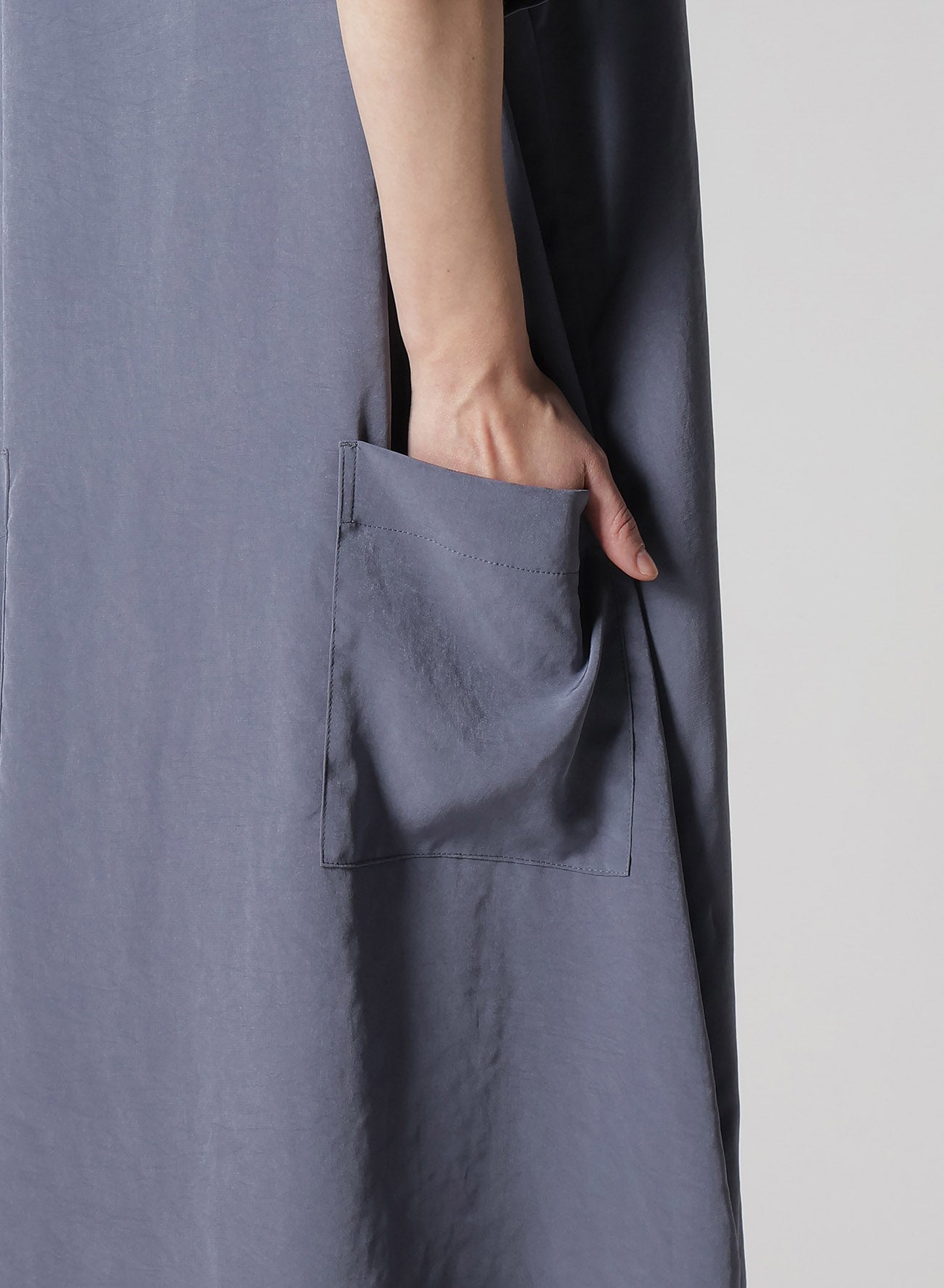 Elegant Crepe de Chine Half Sleeve Box Shirt Dress for Women | Casual & Office Wear | Perfect for Work, Date Night & Spring Outfits
