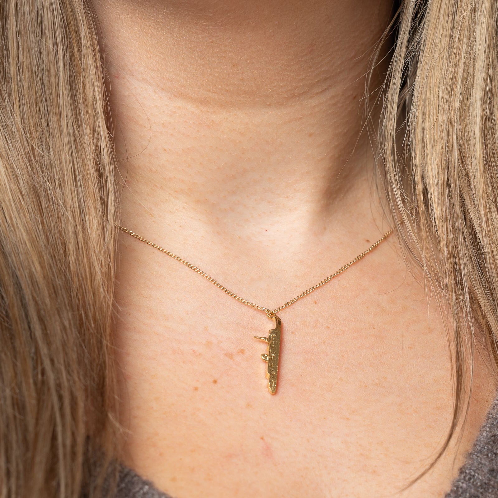 18K Yellow Gold M/S Jupiter Cruiseferry Charm Pendant - Elegant Nautical Jewelry for Travel Lovers & Cruise Enthusiasts | Perfect Gift for Cruise Vacations & Sea Adventures