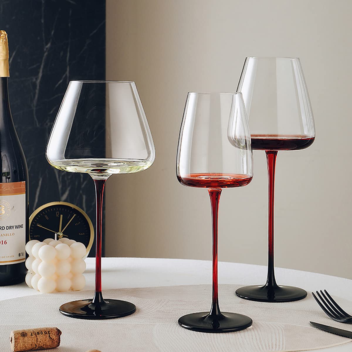 Premium Hand Blown Wine Glasses Set - 29oz Crystal Clear Stemware for Red & White Wine - 6 Piece Elegant Glassware Set with Built-in Aerator - Perfect for Dinner Parties, Weddings & Romantic Gifts for Men & Women