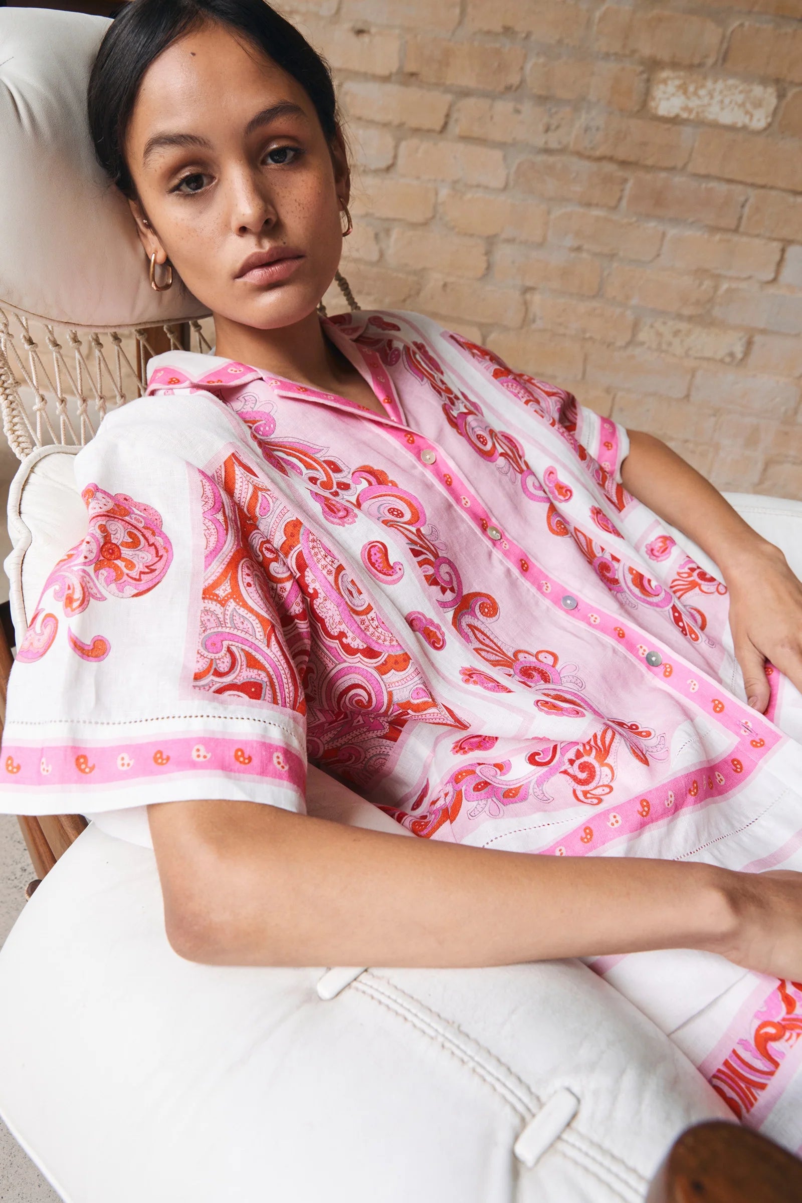 ATLAS Oversized Shirt for Women - Comfortable Loose Fit Long Sleeve Button Down Blouse - Casual Office Wear & Street Style Fashion