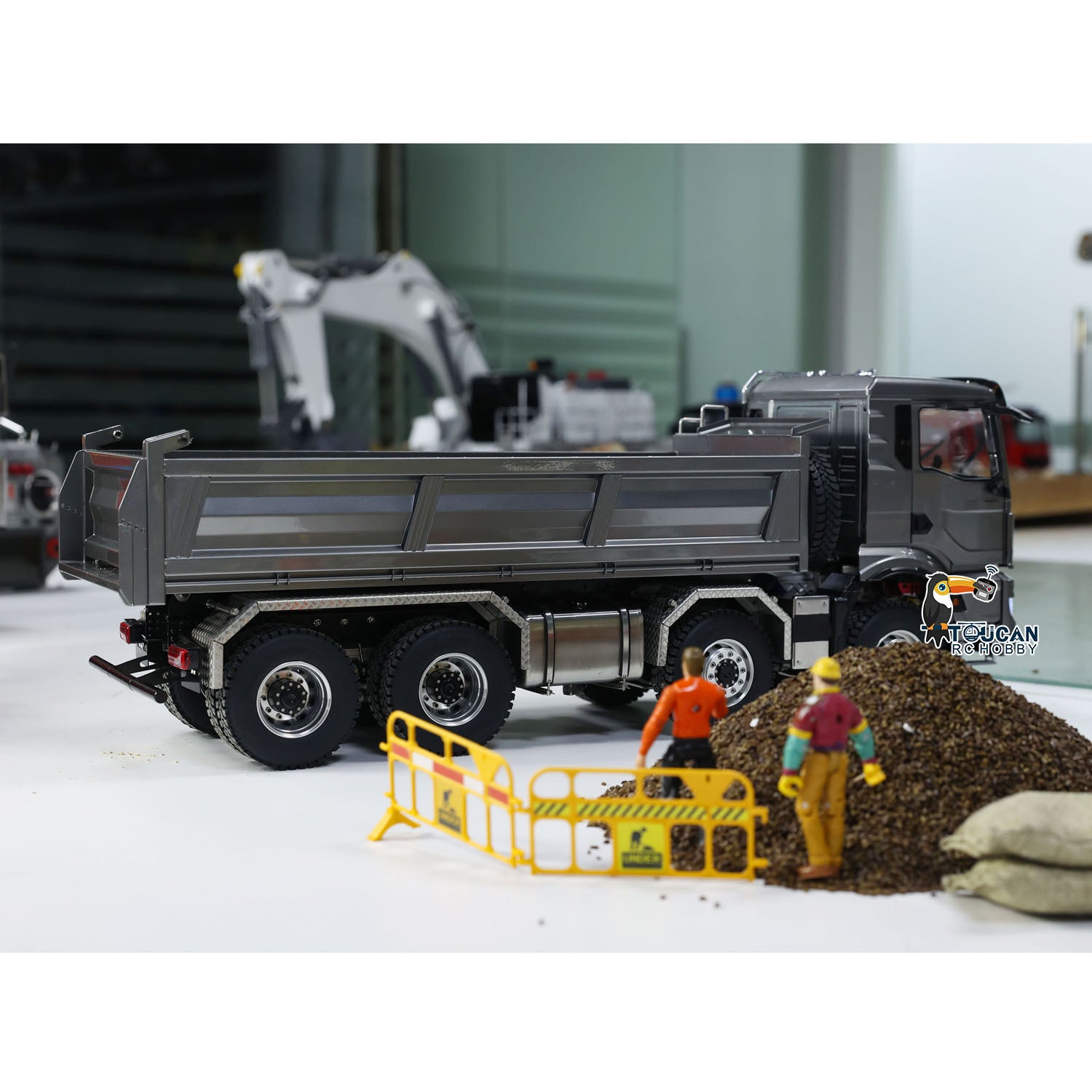 1:14 Scale Hydraulic 8x8 RC Tipper Truck - Metal Cabin Shell with Differential Lock, 2-Speed Transmission, Sound & Light Effects - Ready-to-Run Radio Control Dump Truck for Construction Site Play, Off-Road Adventure and RC Hobby Enthusiasts