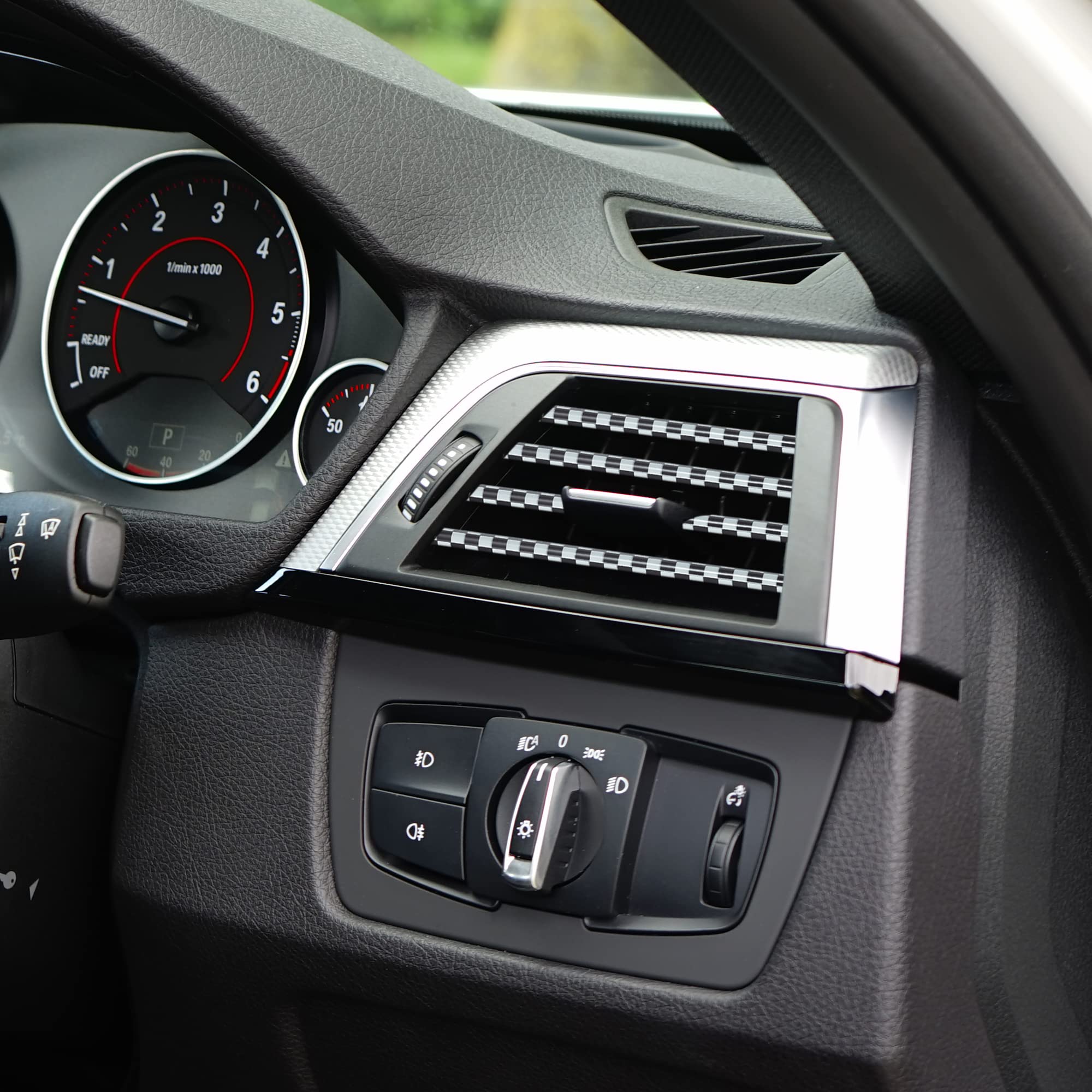 X AUTOHAUX 10-Piece Car Air Vent Decorations - Universal Fit Straight Vent Outlet Trim Strips (Black & White) | Interior Styling Accessories for Sedans, SUVs & Trucks