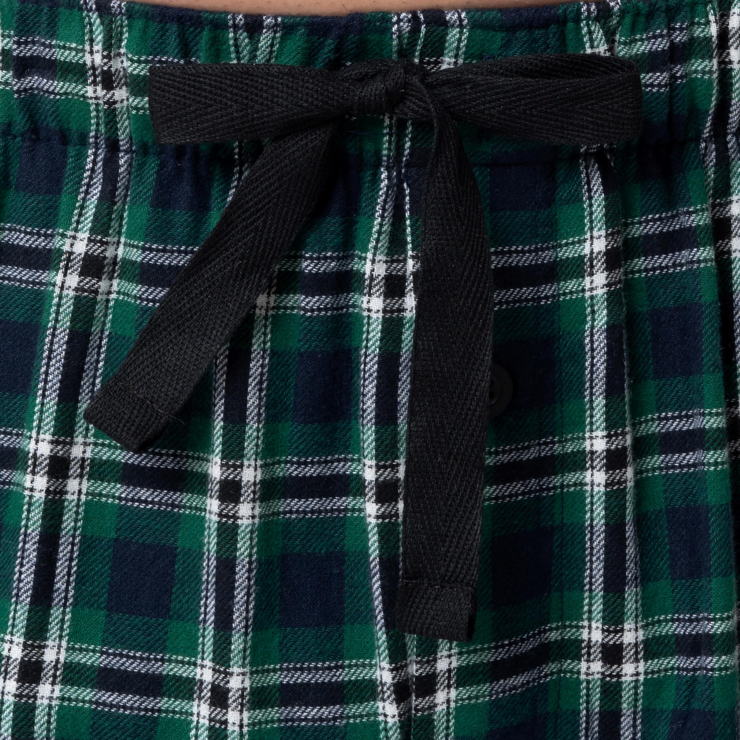 Fruit of the Loom Men's Soft Flannel Pajama Pants - Comfortable Lounge & Sleepwear for Relaxing at Home or Nighttime Comfort