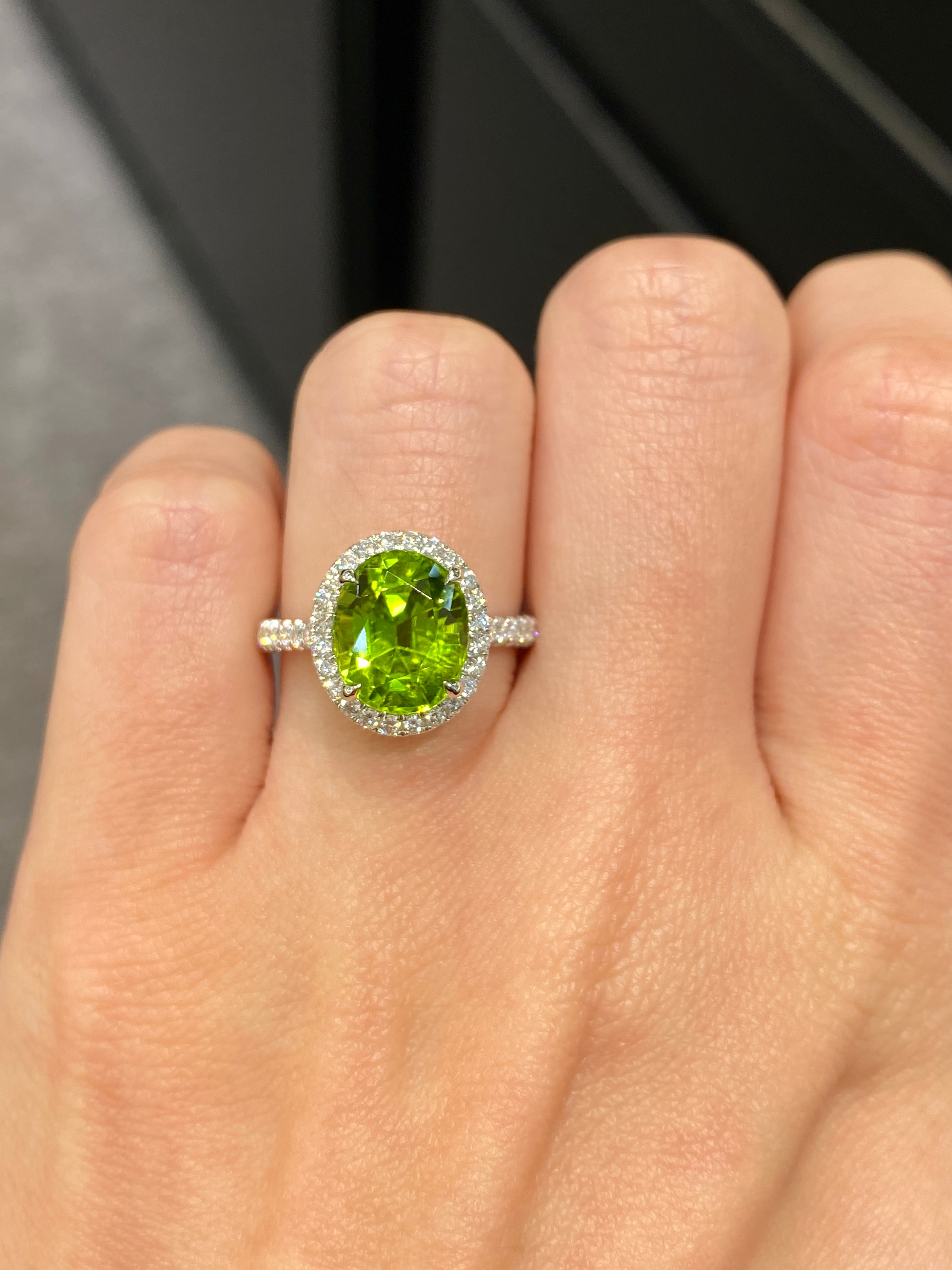 Natural Peridot 4.07 Carat Gemstone Ring - 925 Sterling Silver Jewelry for Women, Elegant Gift for Anniversary, Birthday & Special Occasions