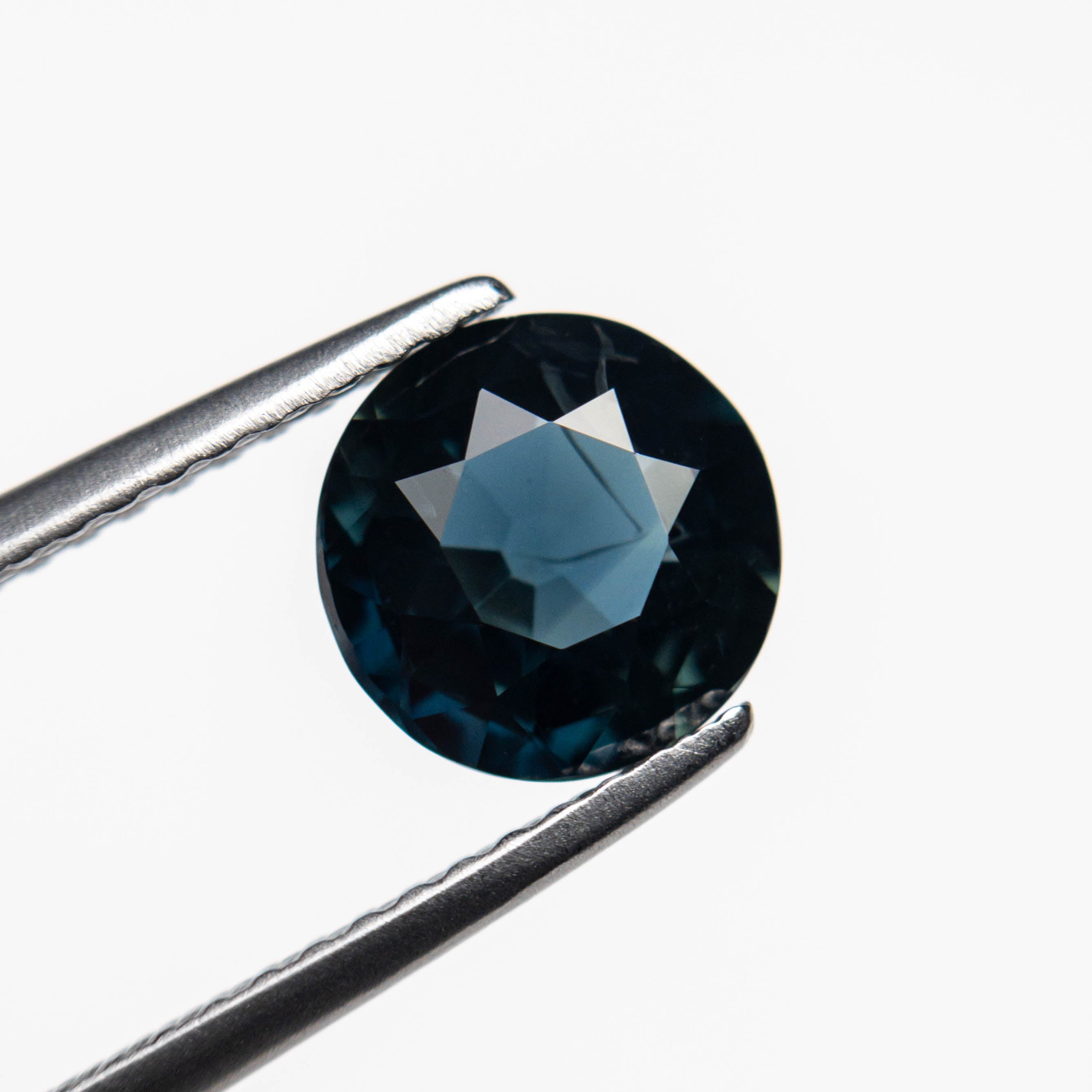 1.75ct Natural Round Brilliant Blue Sapphire Gemstone (7.36x7.31x4.08mm) - Certified Loose Stone for Jewelry Making, Engagement Rings & Fine Collections