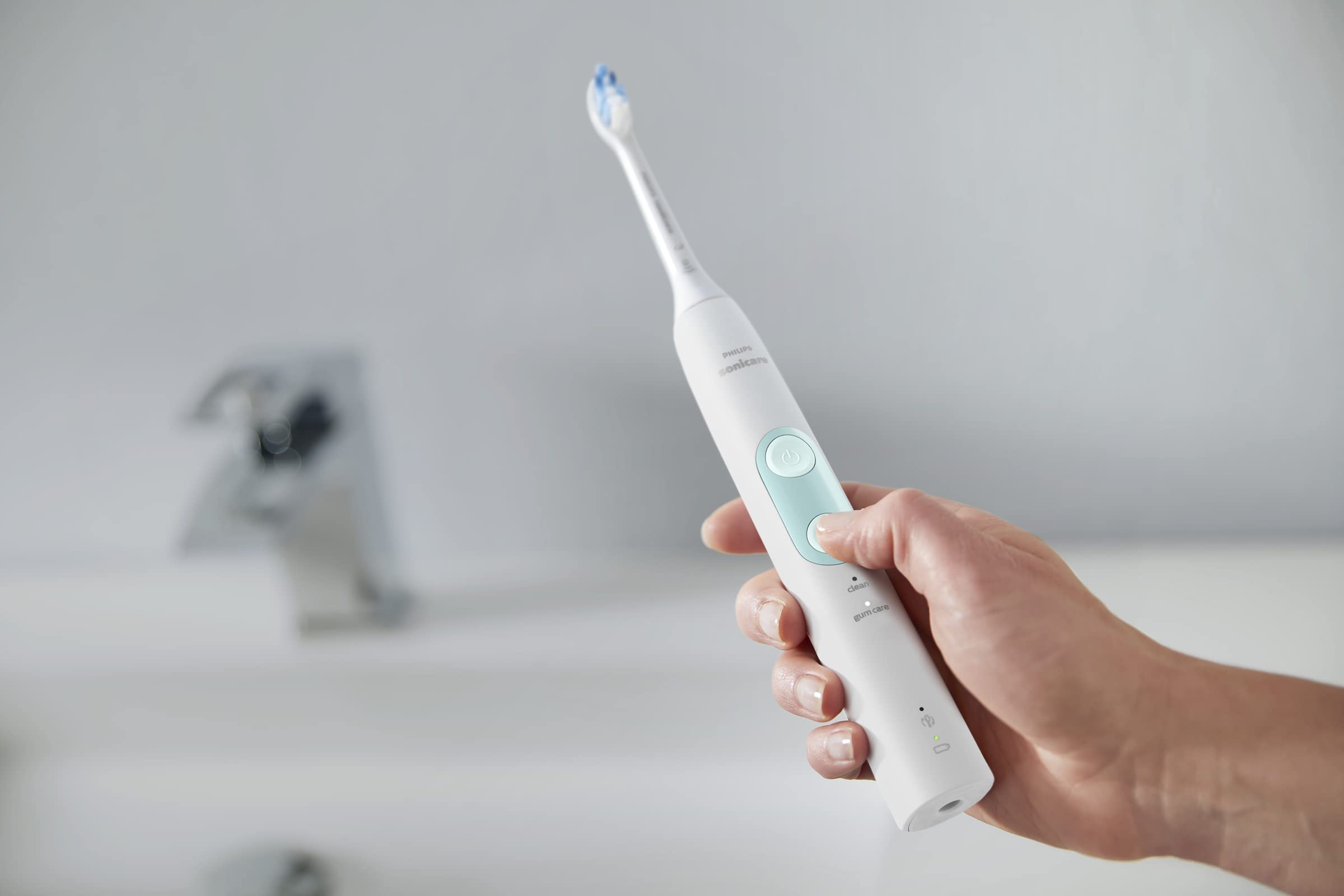 PHILIPS Sonicare 4500 Electric Toothbrush HX6827/11 - Rechargeable Sonic Toothbrush with Pressure Sensor & 2 Brush Heads - Perfect for Travel & Daily Oral Care