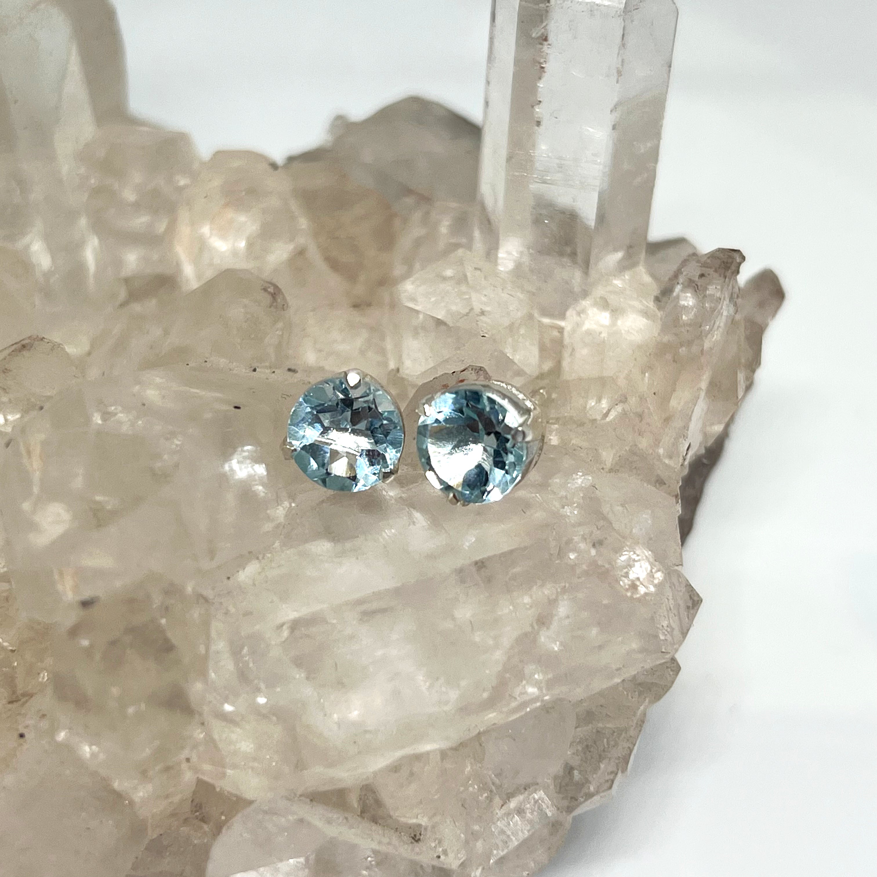 7mm Round Faceted Gemstone Stud Earrings - 3 Prong Set for Women (PSE006) | Perfect for Everyday Wear, Parties & Gifts
