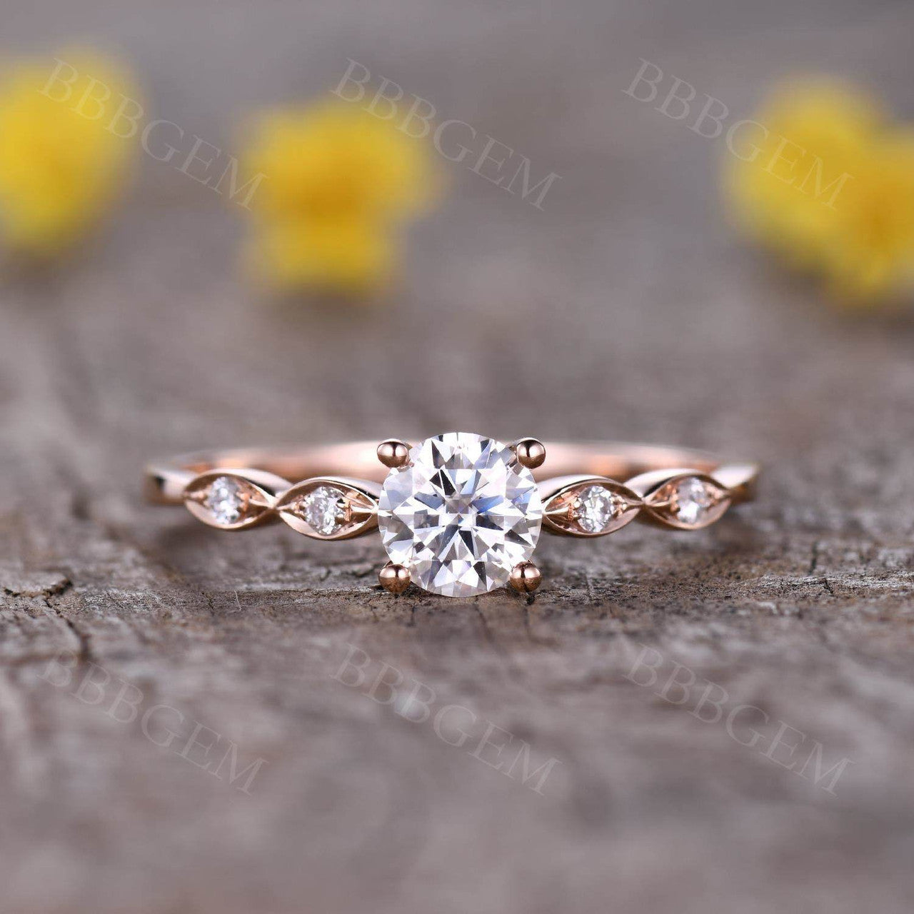 Vintage Moissanite Engagement Ring - 5mm Round Cut 0.5 Carat Moissanite & Diamond Bridal Ring in 14K/18K White Gold - Perfect for Proposals, Anniversaries & Wedding Bands