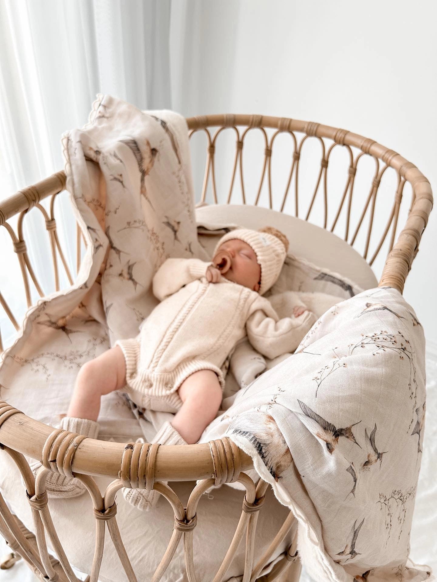 Organic Nightingale Fur Lined Cot Blanket - Soft Baby Blanket for Nursery, Stroller & Car Seat - Perfect for Newborns & Toddlers