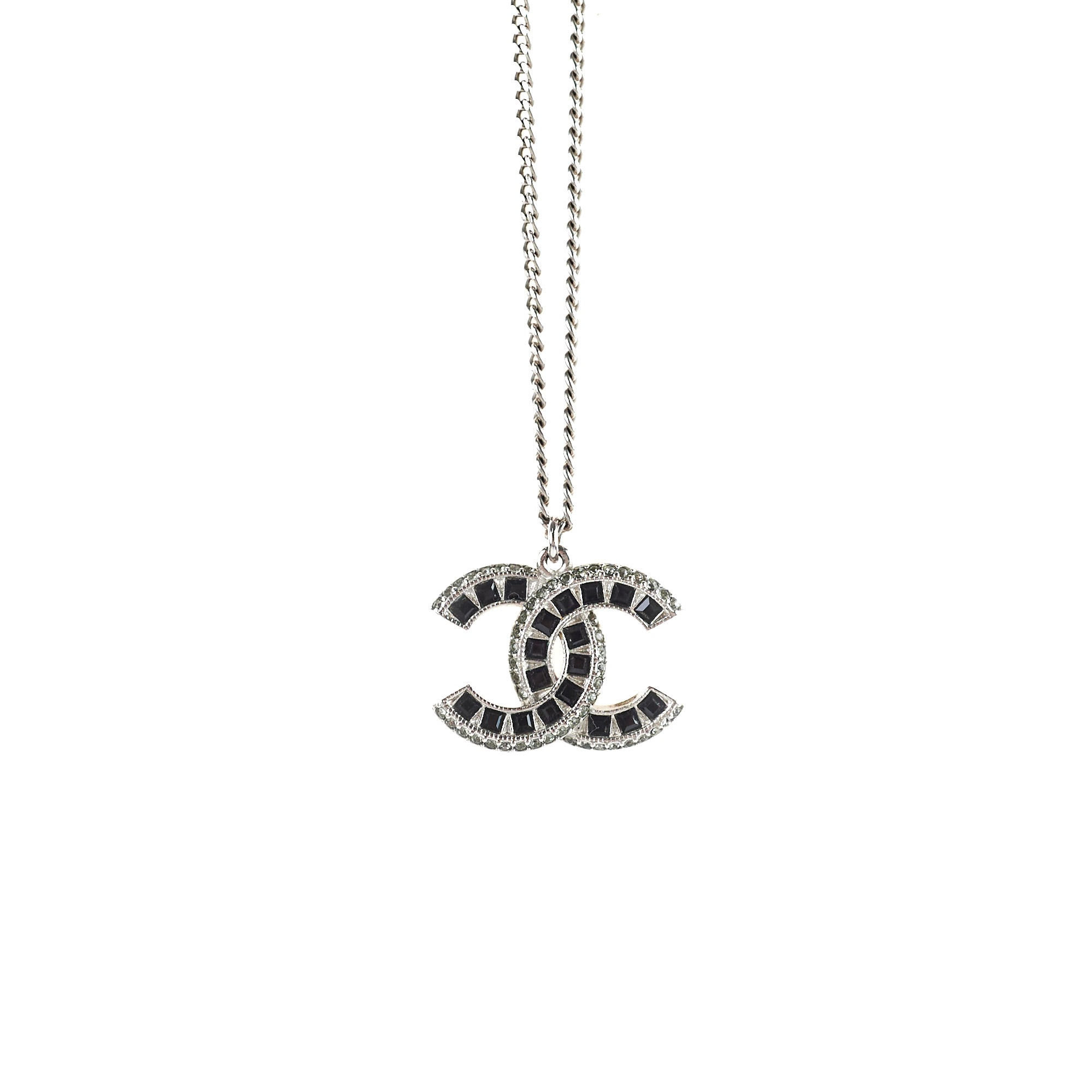 Chanel CC Silver Costume Jewelry Necklace for Women - Elegant Fashion Statement for Parties & Special Occasions