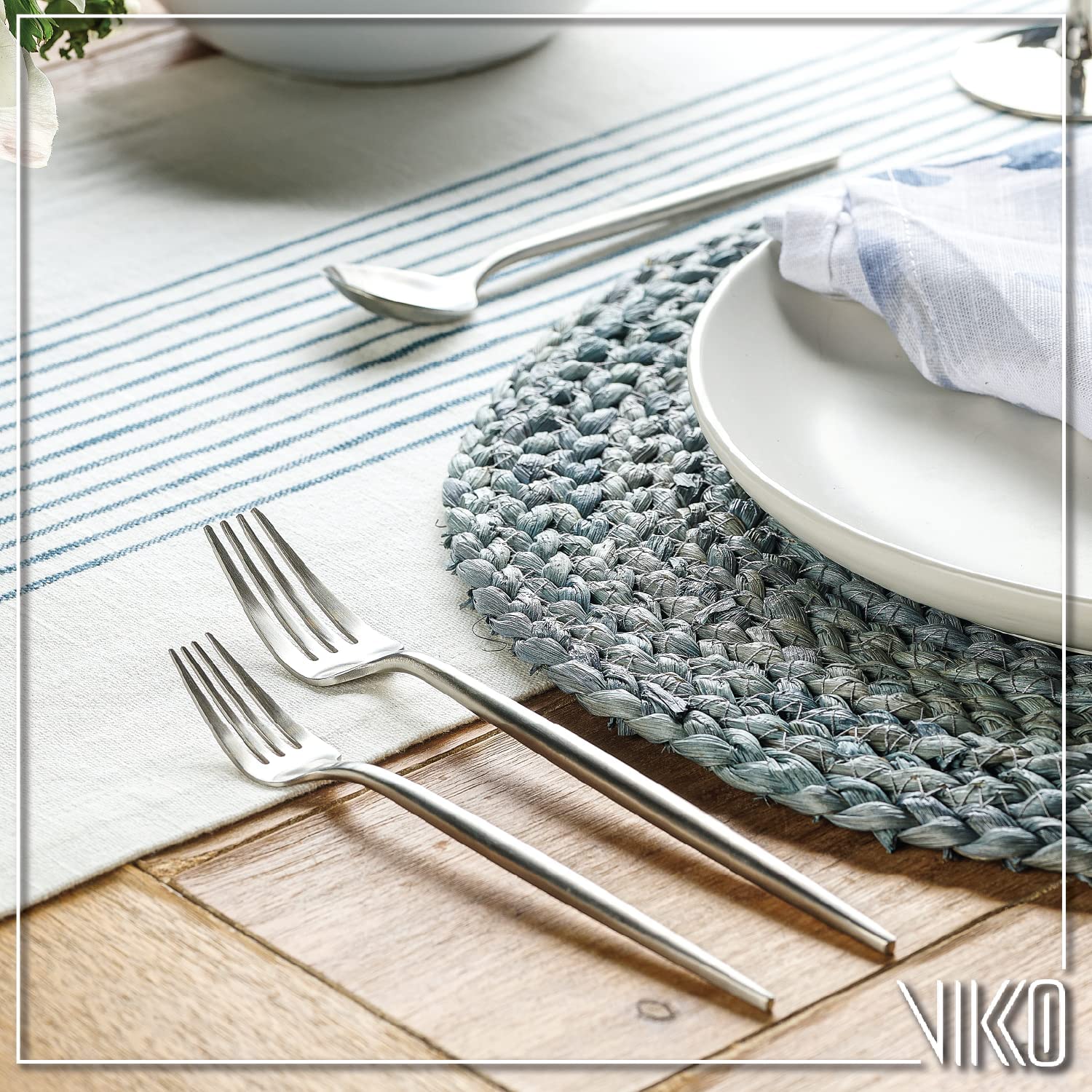 Premium 18/10 Stainless Steel Flatware Set - 20-Piece Brushed Silver Silverware for 4 - Modern Matte Cutlery Set with Long Handles for Fine Dining, Weddings & Dinner Parties - Vikko Decor Elegant Tableware