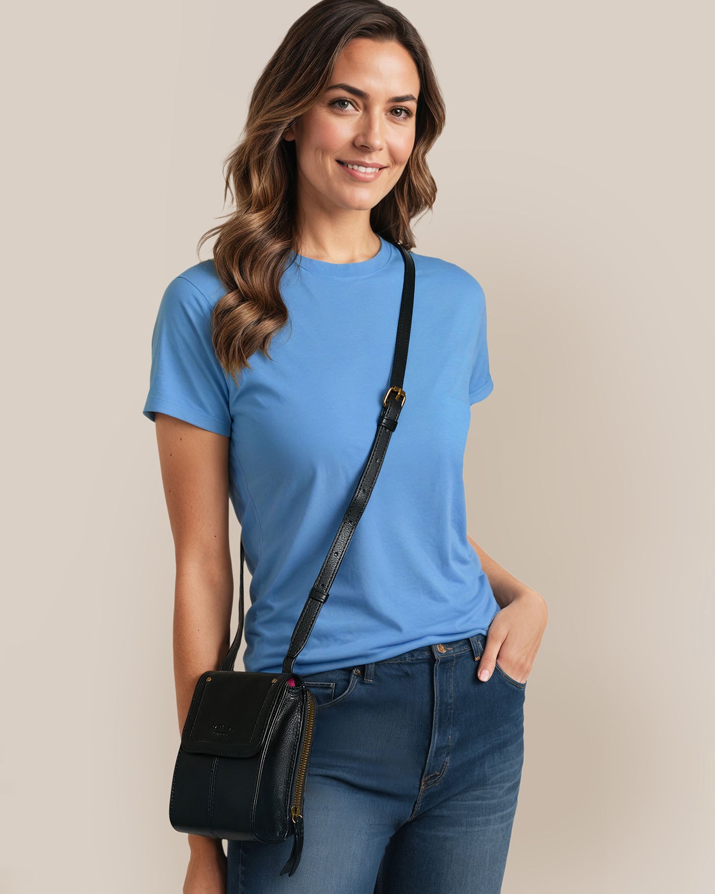 Kansas Phone Crossbody Bag for Women - Small Leather Cell Phone Purse with Adjustable Strap - Perfect for Travel, Shopping & Everyday Use