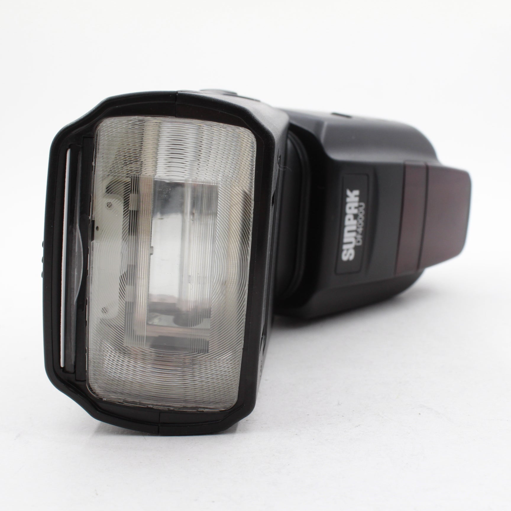 Sunpak DF000U Speedlight Flash for Sony Cameras - Used | Perfect for Portrait, Event & Low-Light Photography