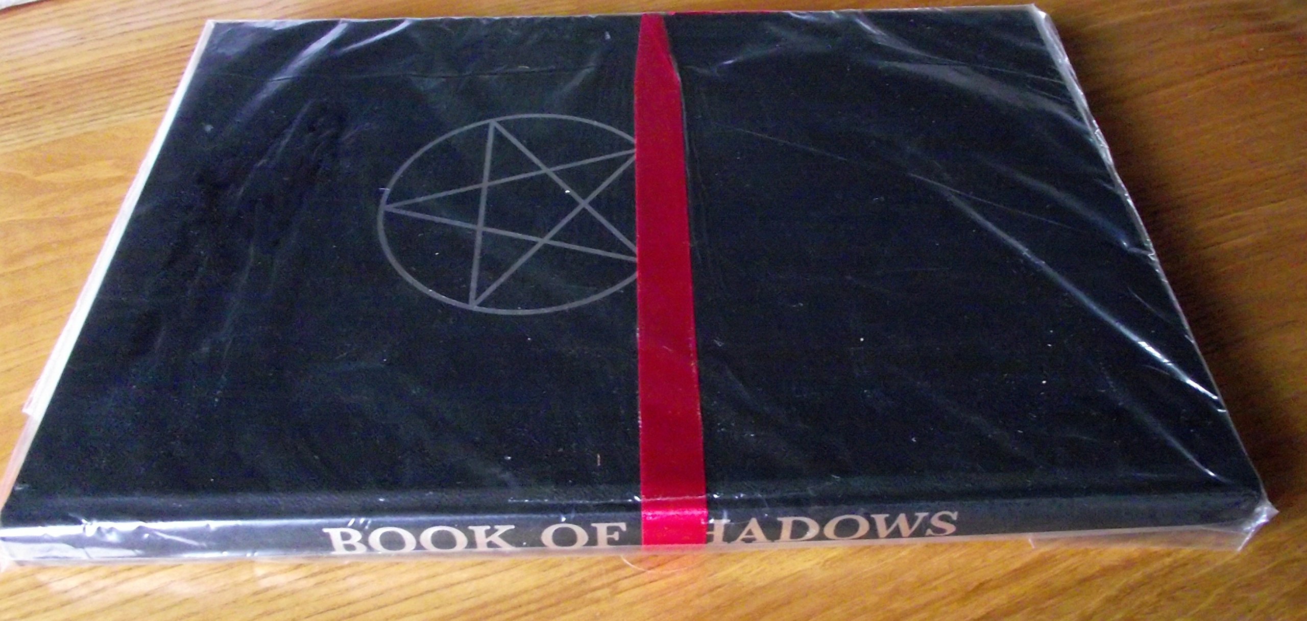 Book of Shadows - Premium Leather Journal for Wicca, Witchcraft & Spell Casting - Perfect for Wiccan Rituals, Moon Magic & Grimoire Keeping